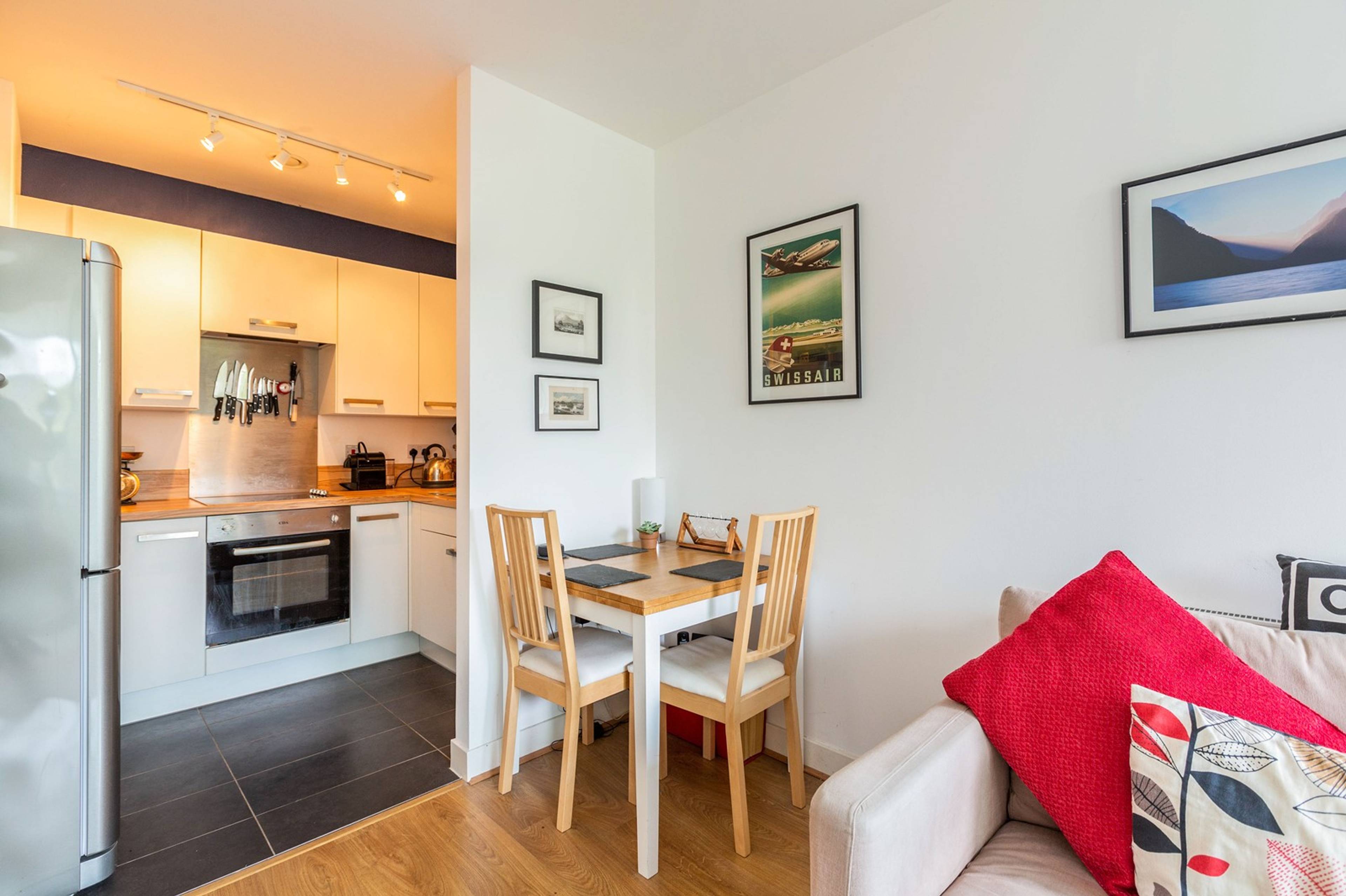 Lounge / Kitchen