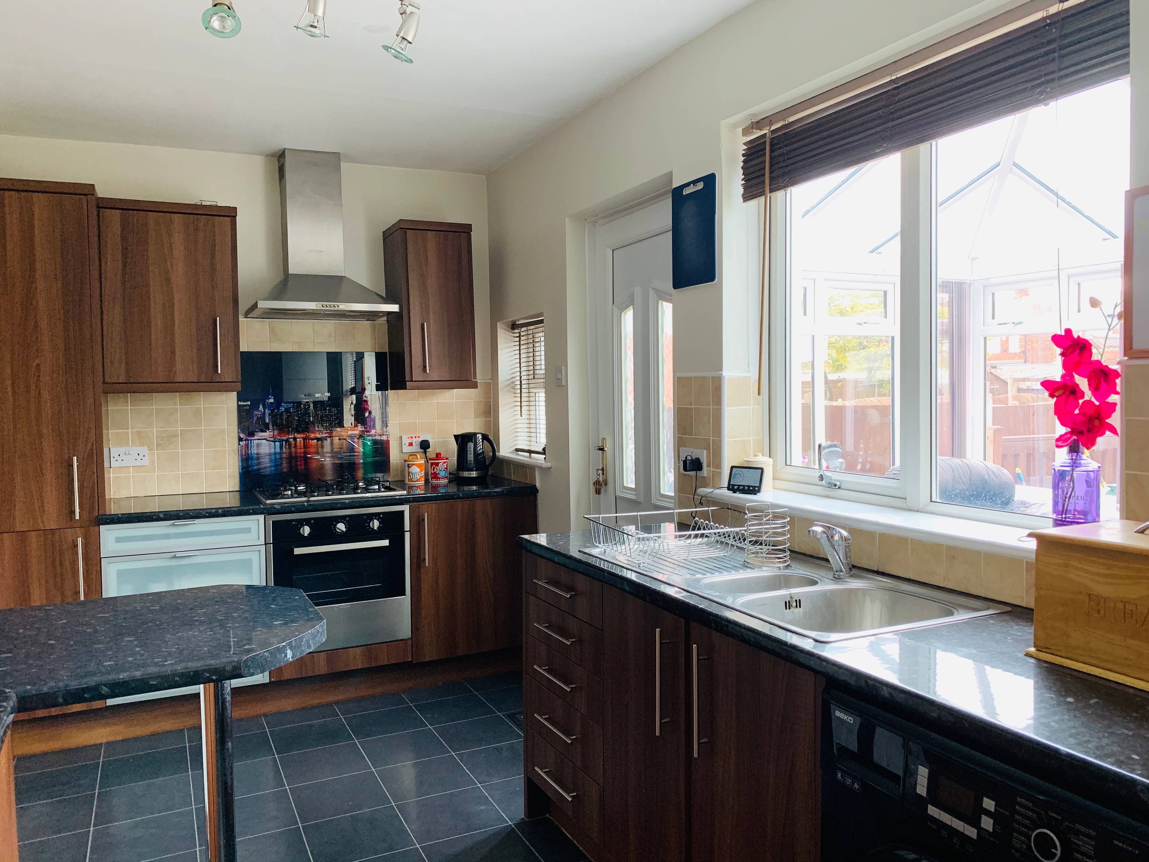 Kitchen/Breakfast
