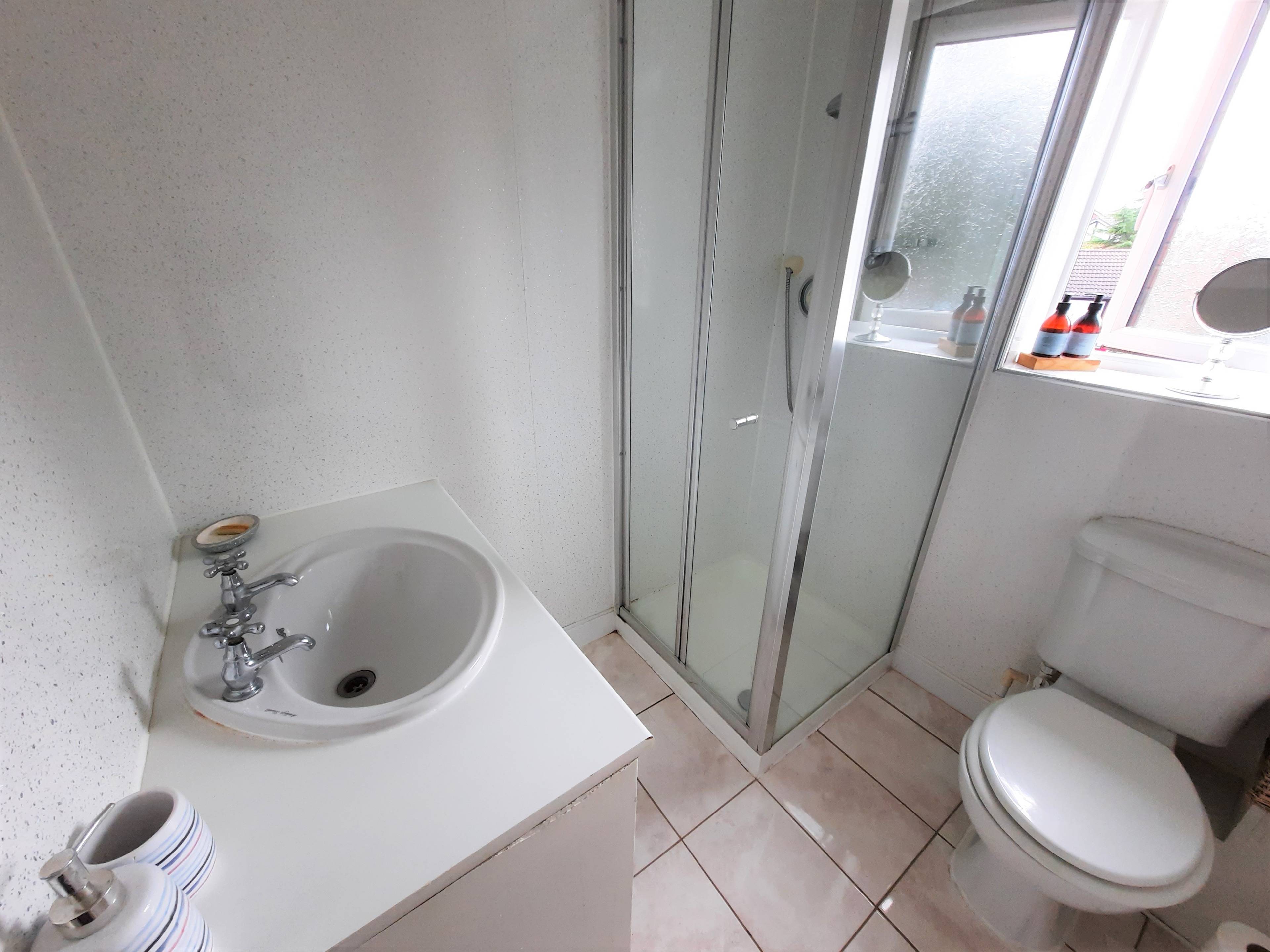 Master En-suite