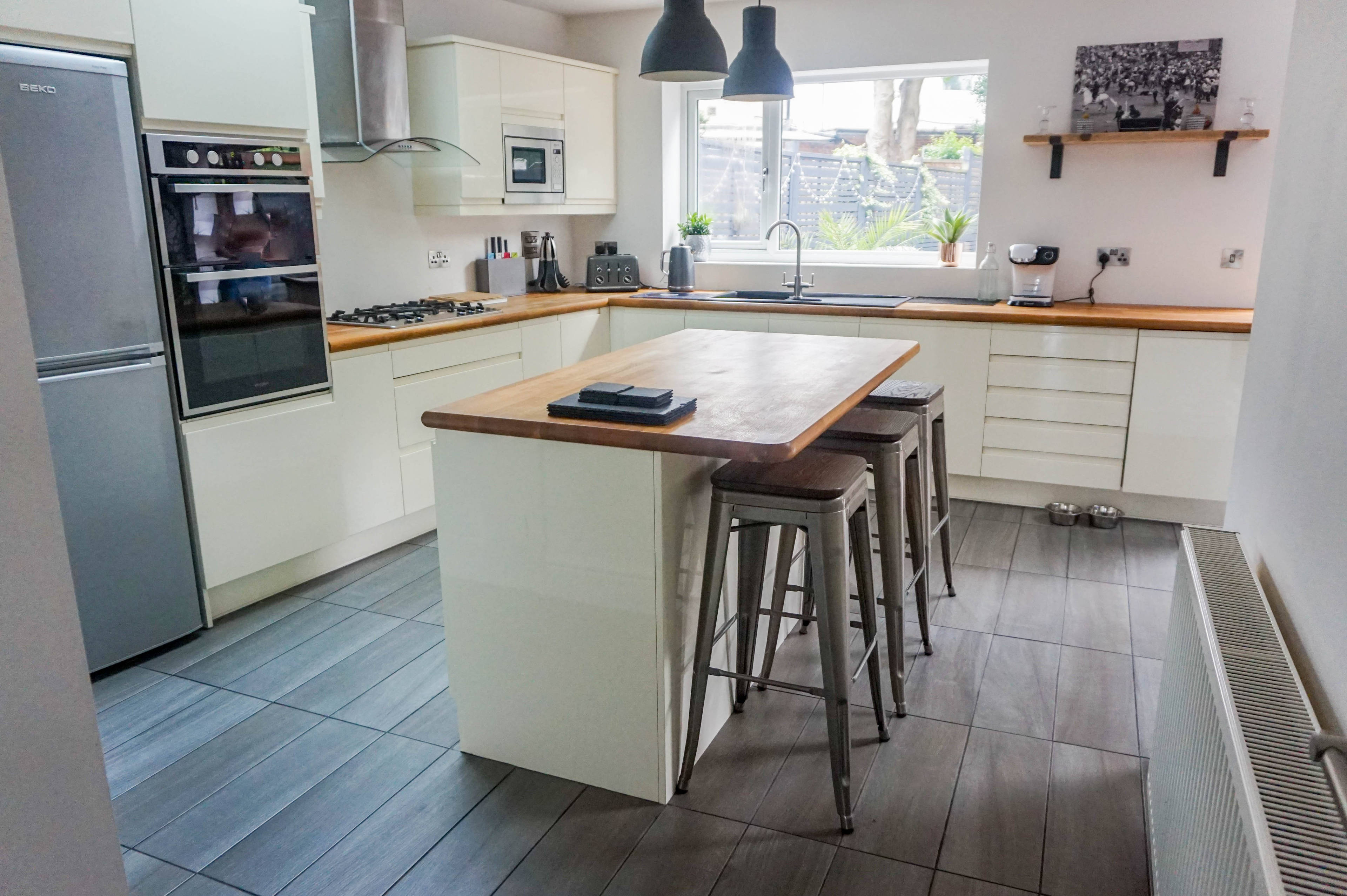 Kitchen/Family Room