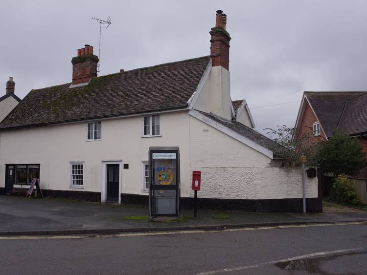 4 bedroom semi-detached house