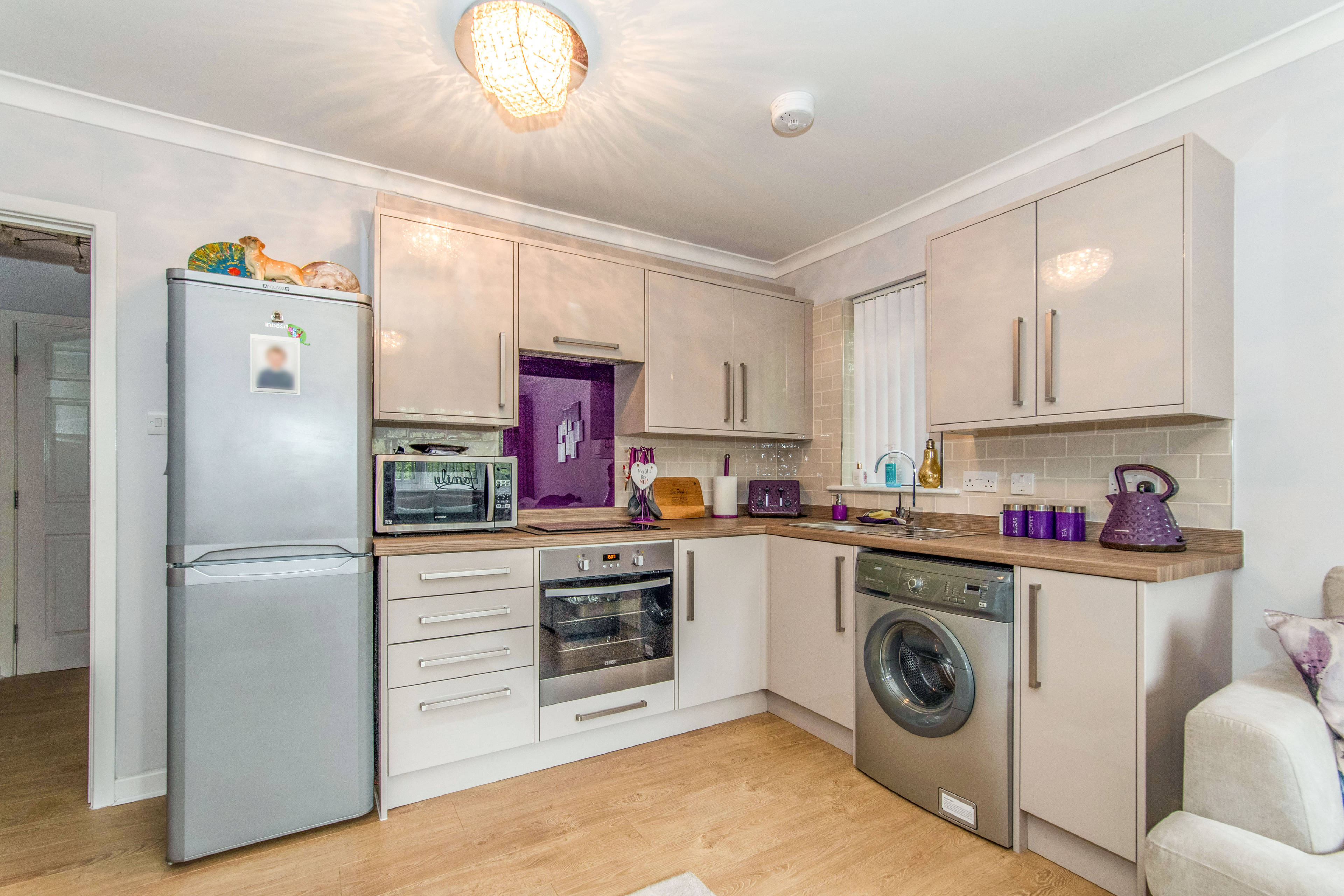 Lounge / Kitchen