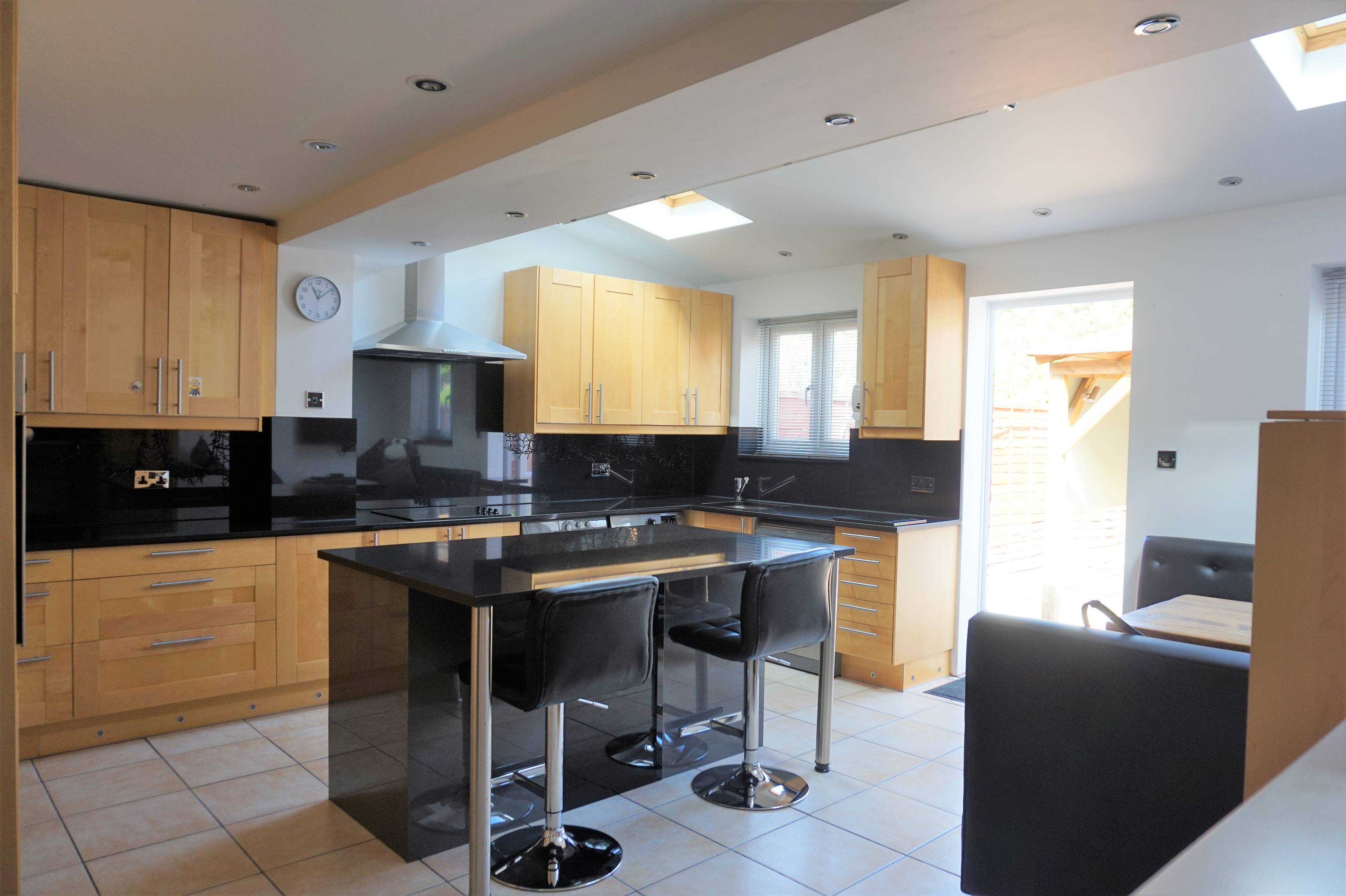 Kitchen/Breakfast