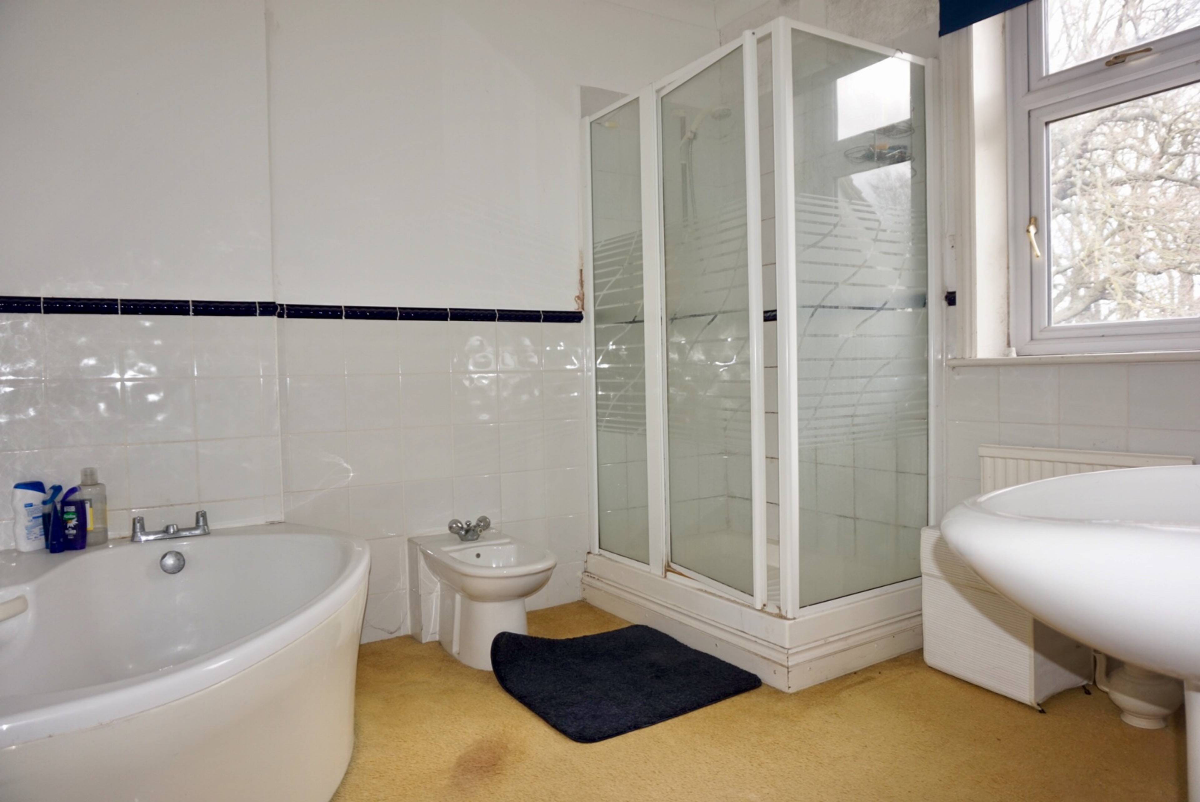 En-suite One