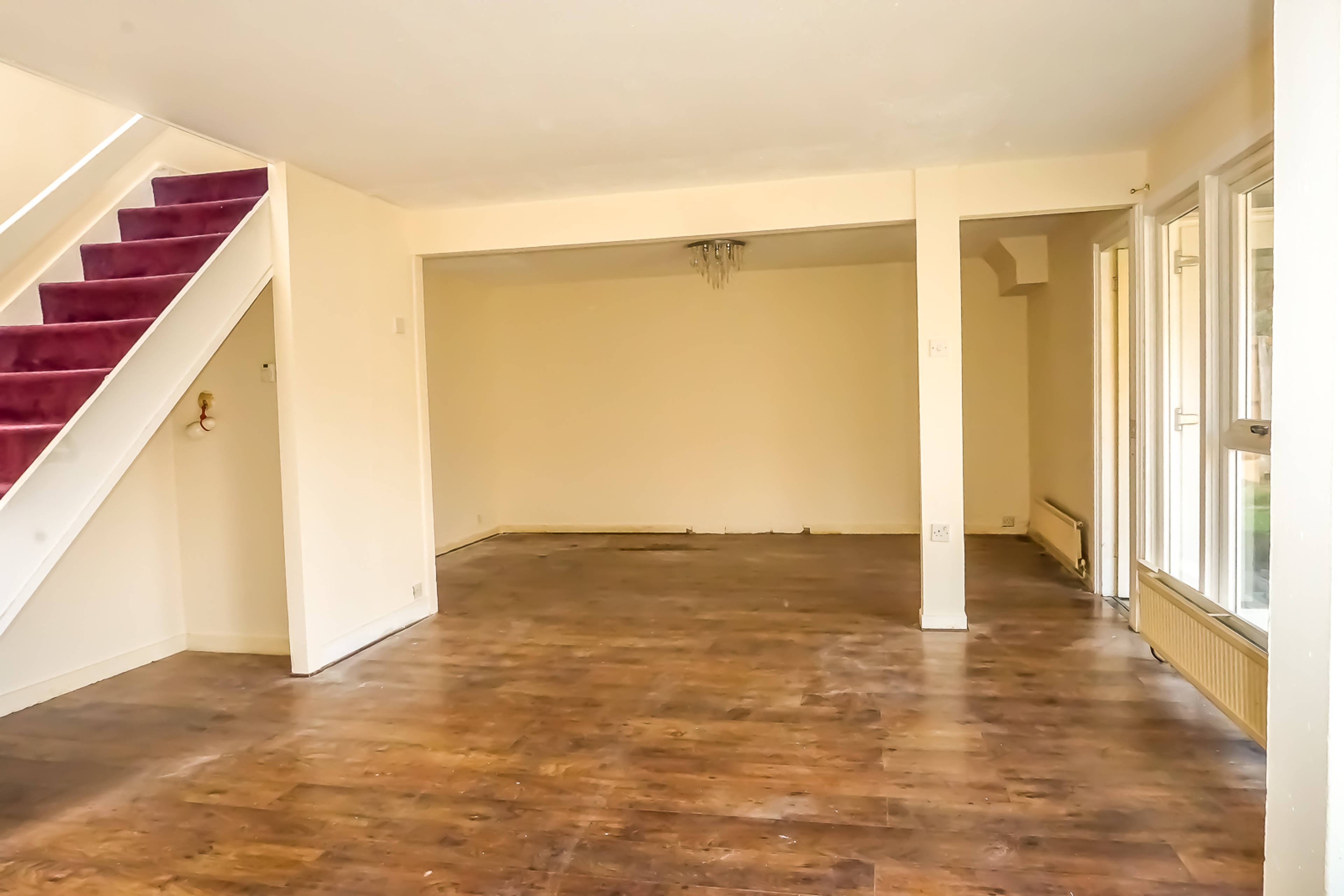 Lounge/Dining Room