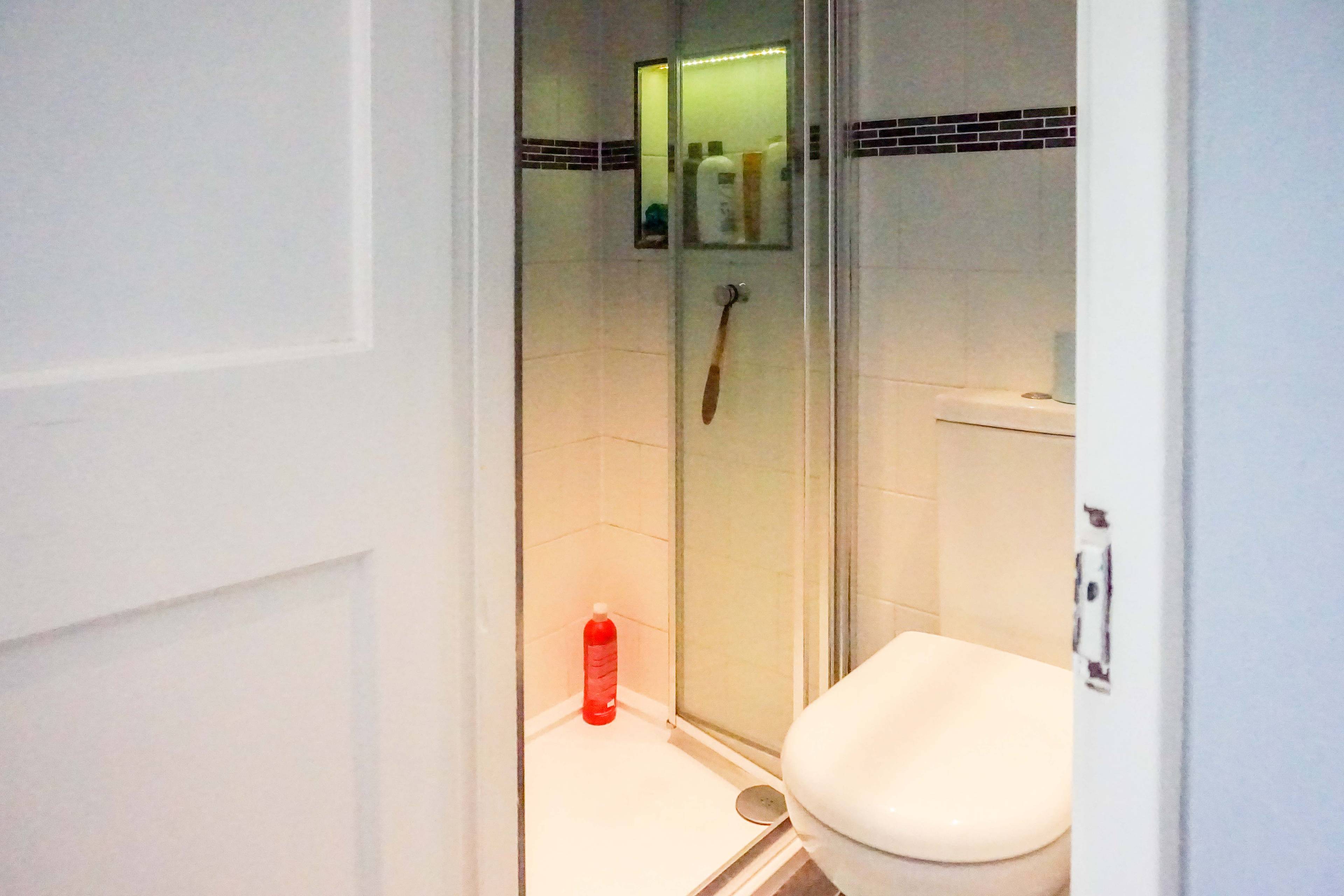 Master En-suite