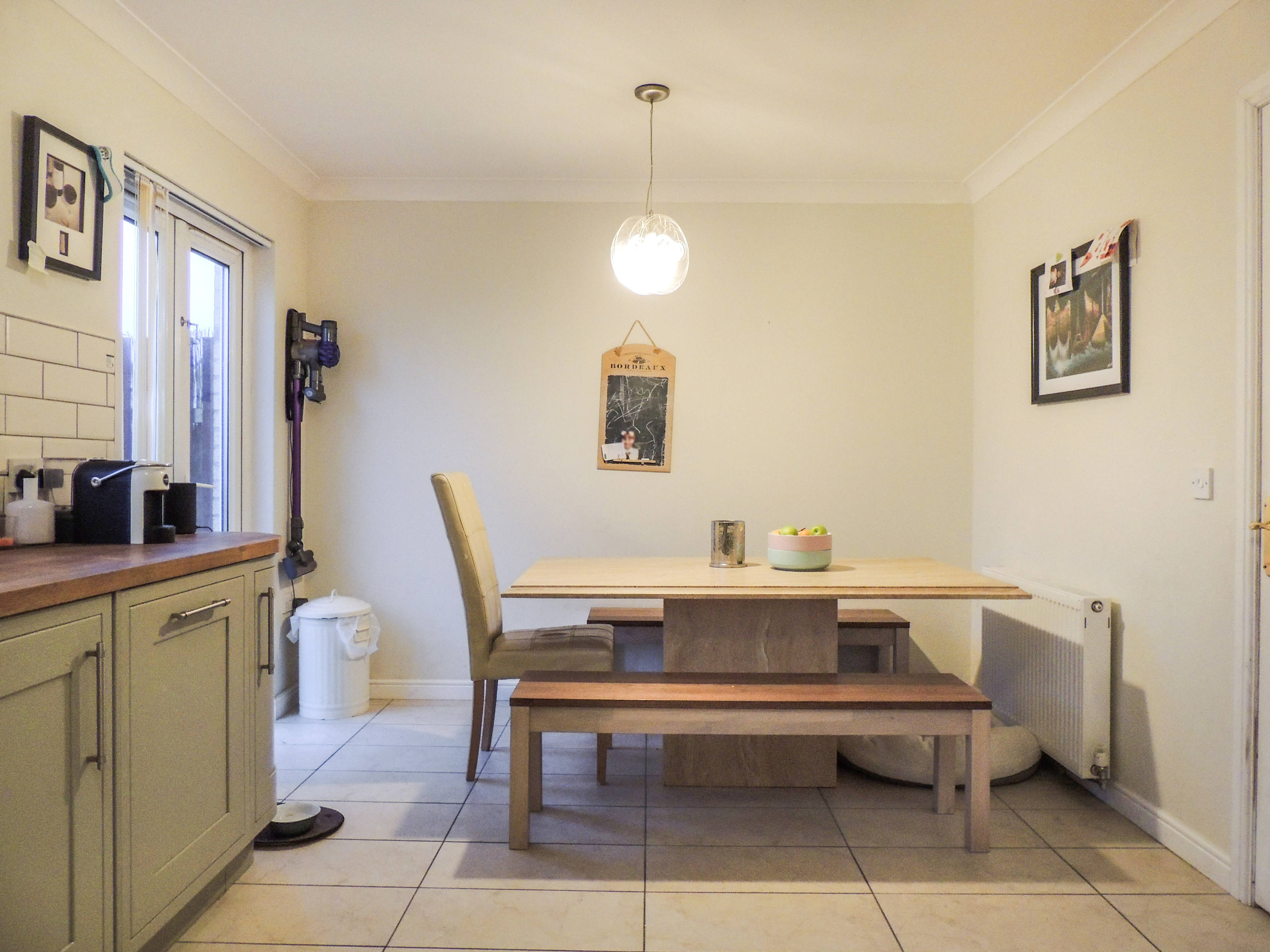 Kitchen/Breakfast