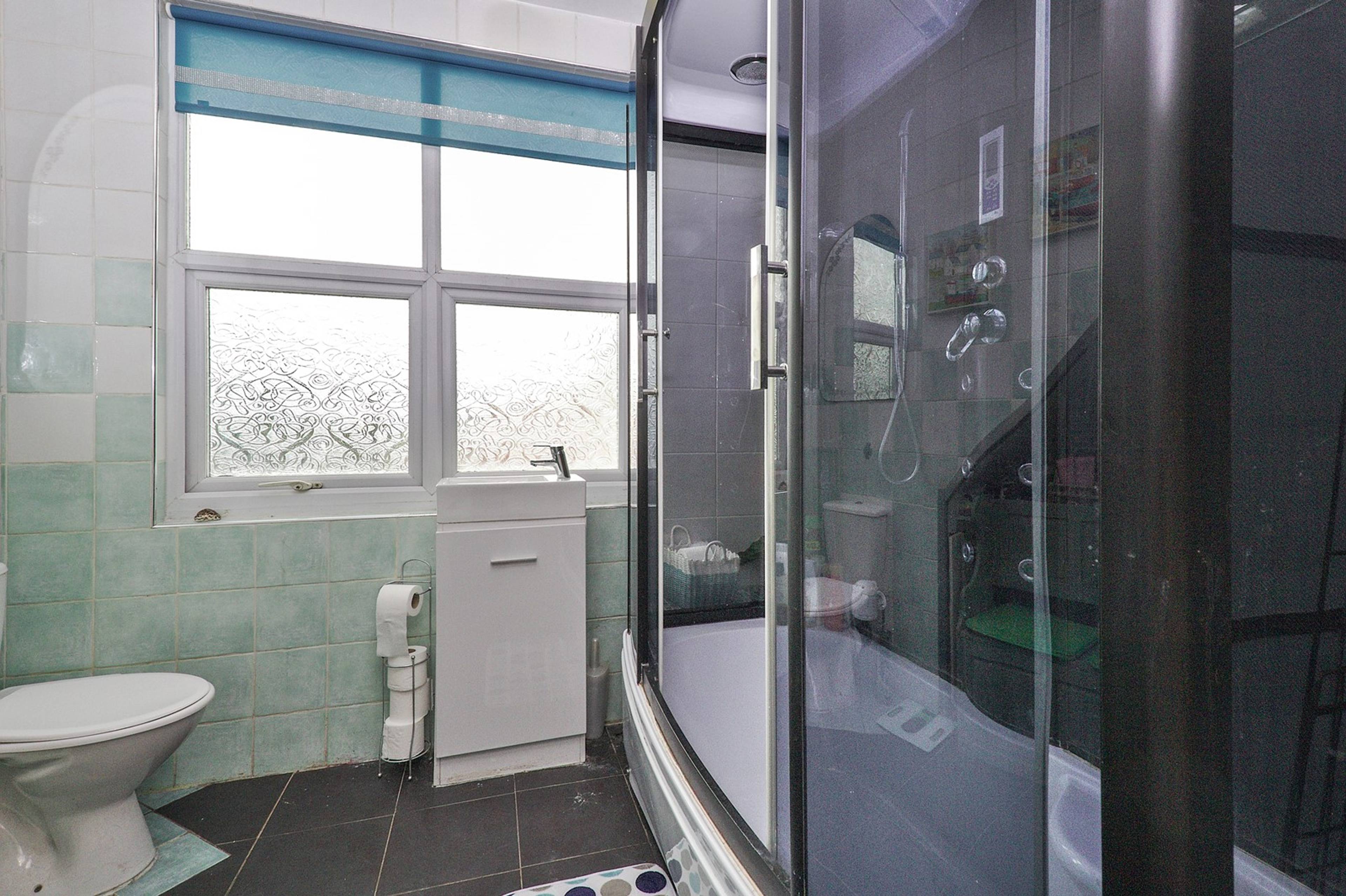 Master En-suite