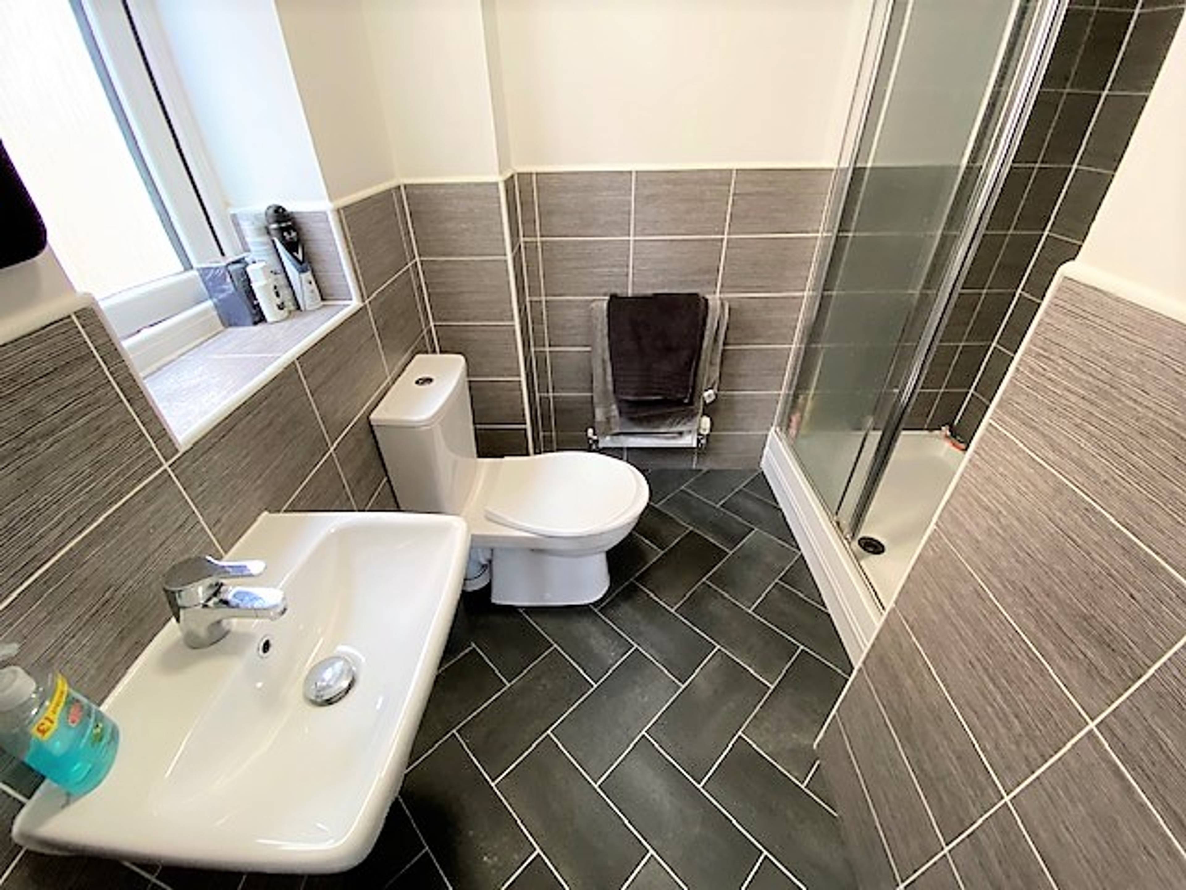 En-suite One