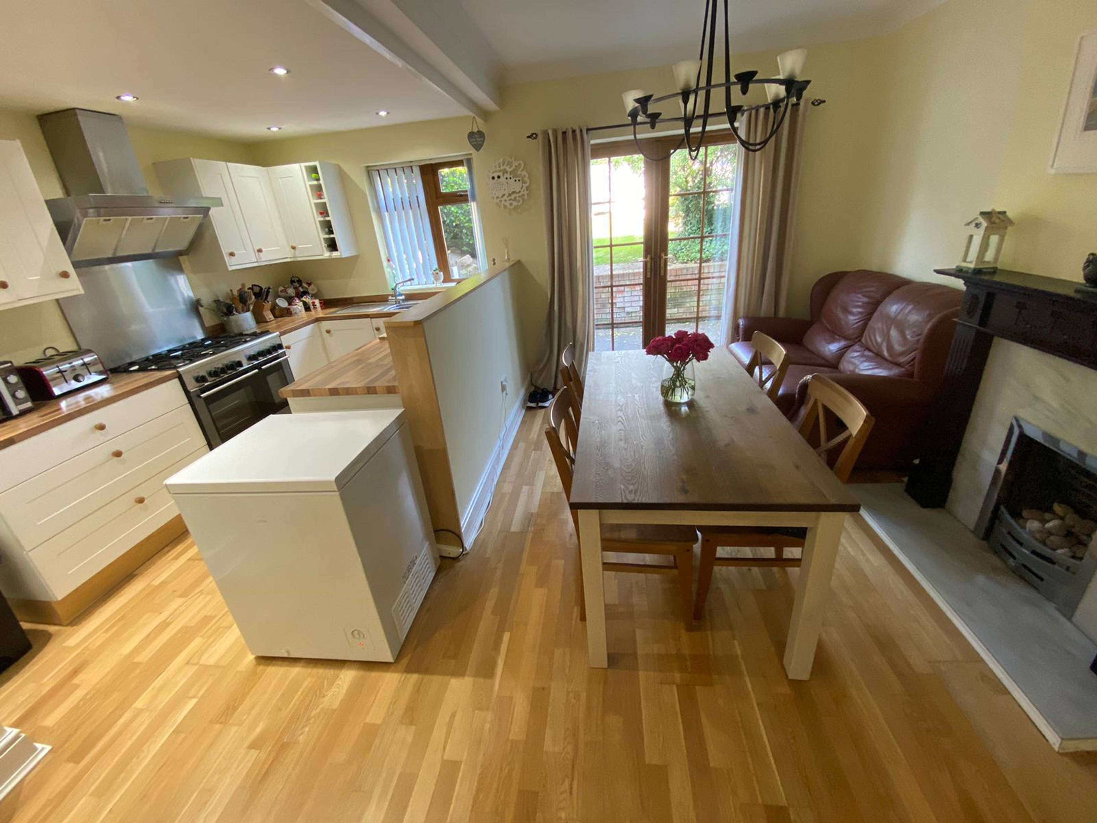 Kitchen/Dining Room