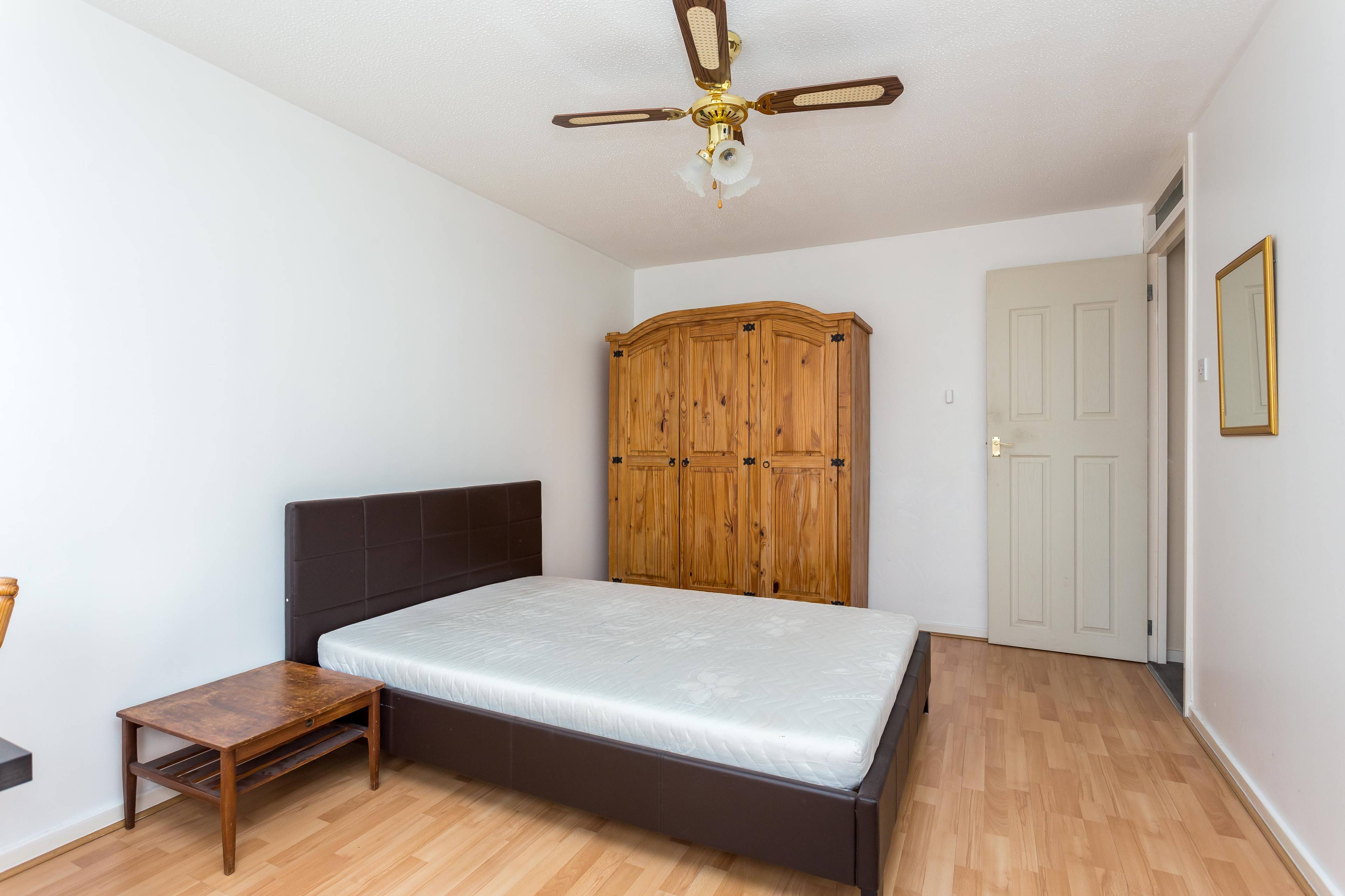 Reception/Bedroom