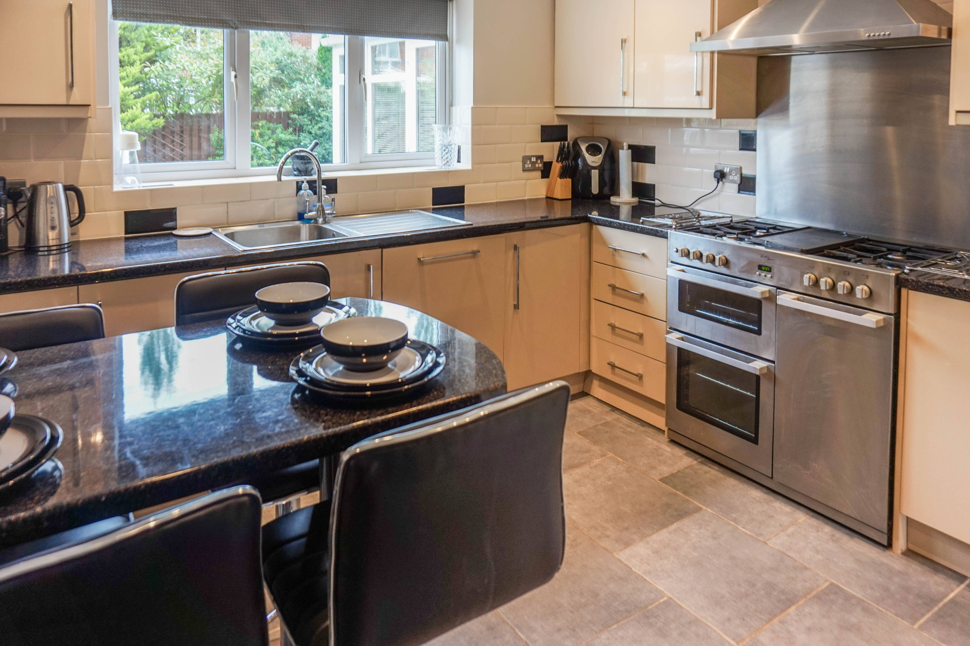 Kitchen/Breakfast