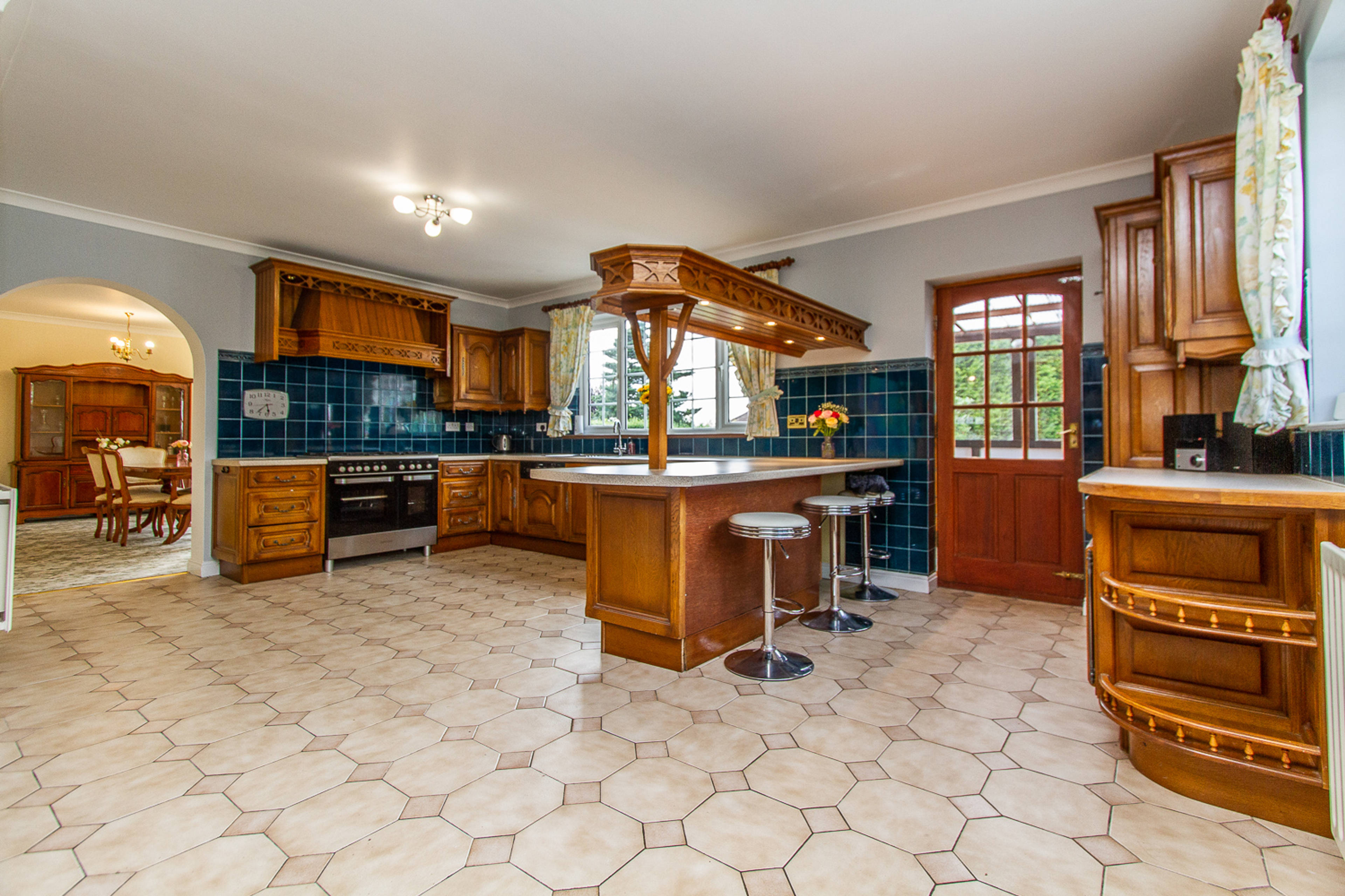Kitchen/Breakfast