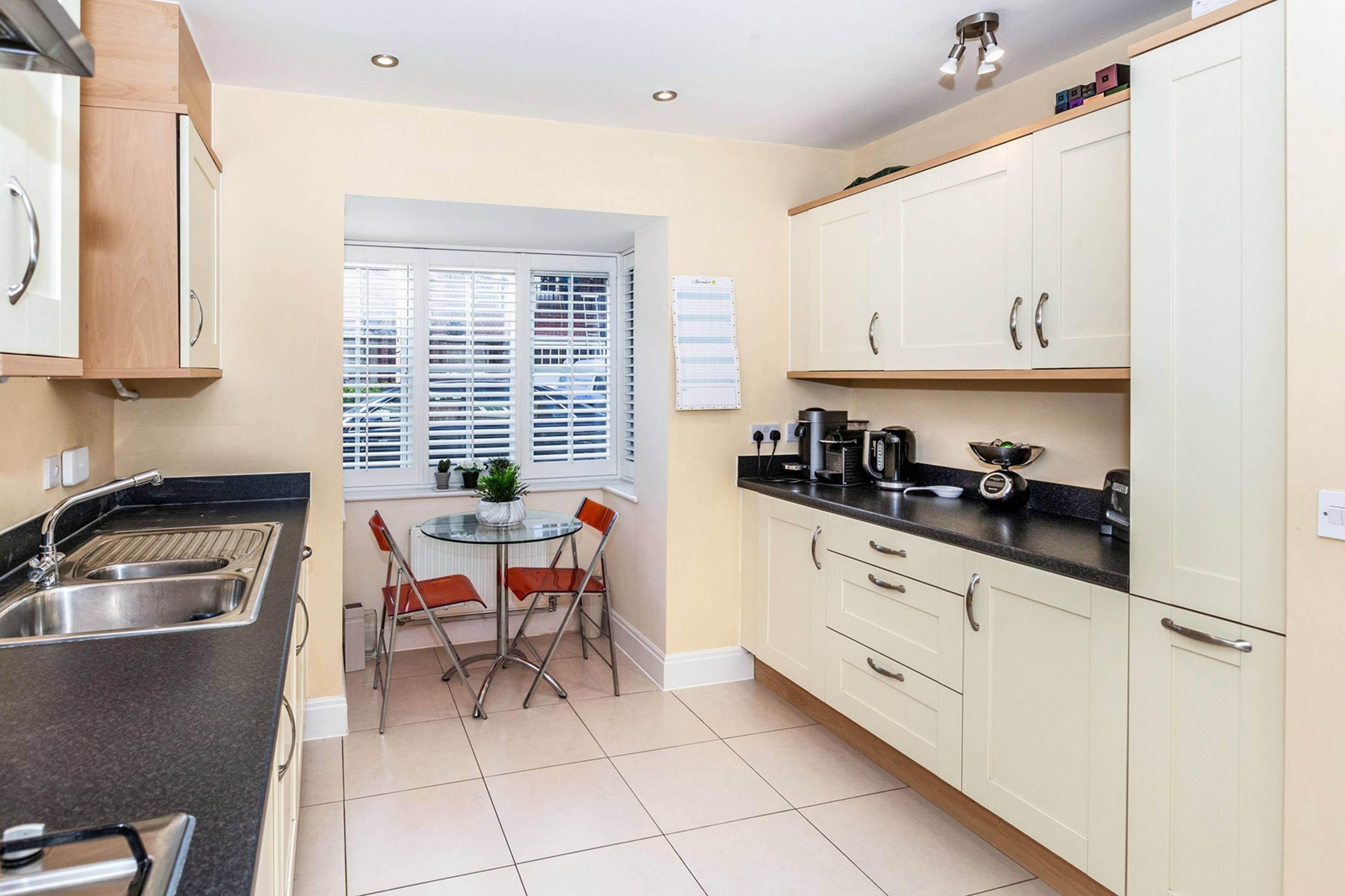 Kitchen/Breakfast