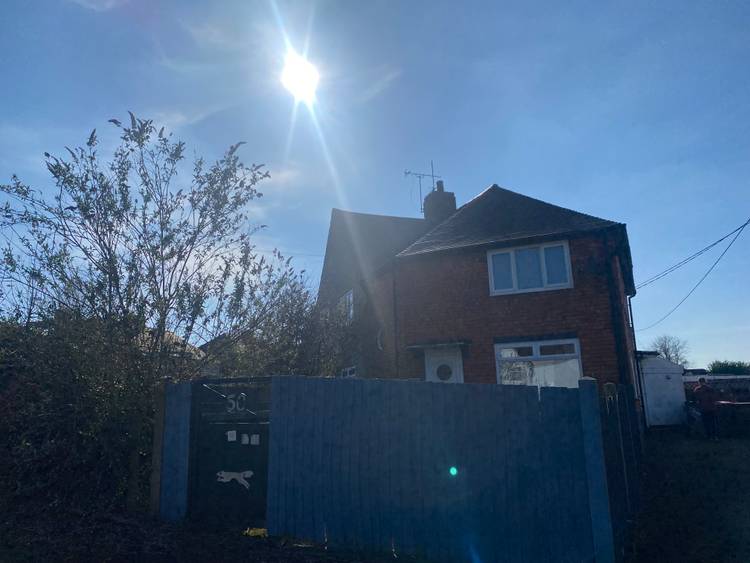 3 bedroom end of terrace house