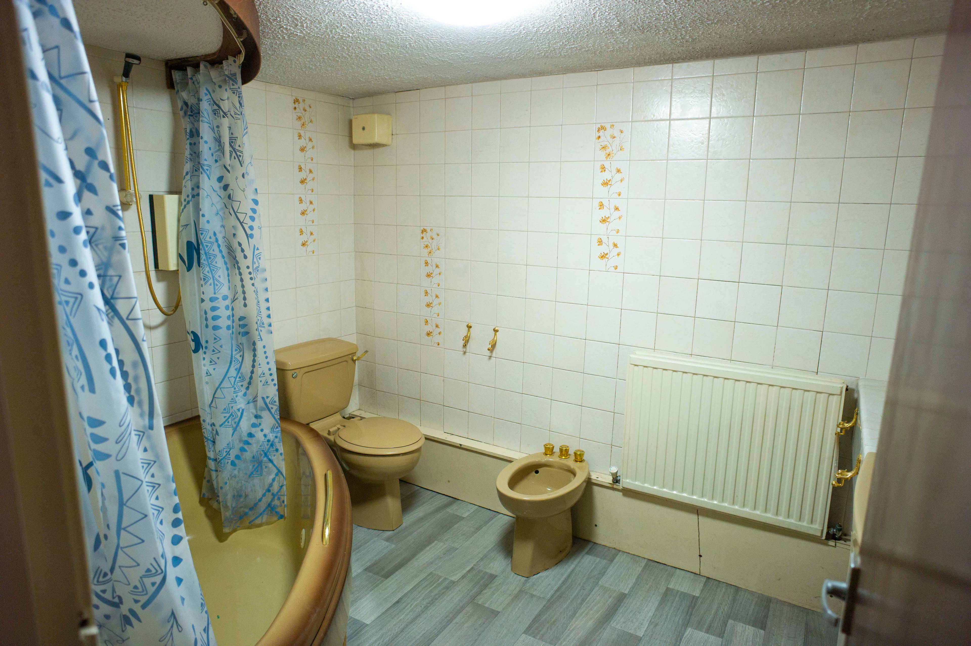 Downstairs Bathroom