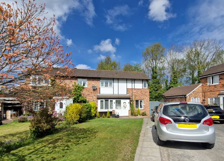 3 bedroom semi-detached house
