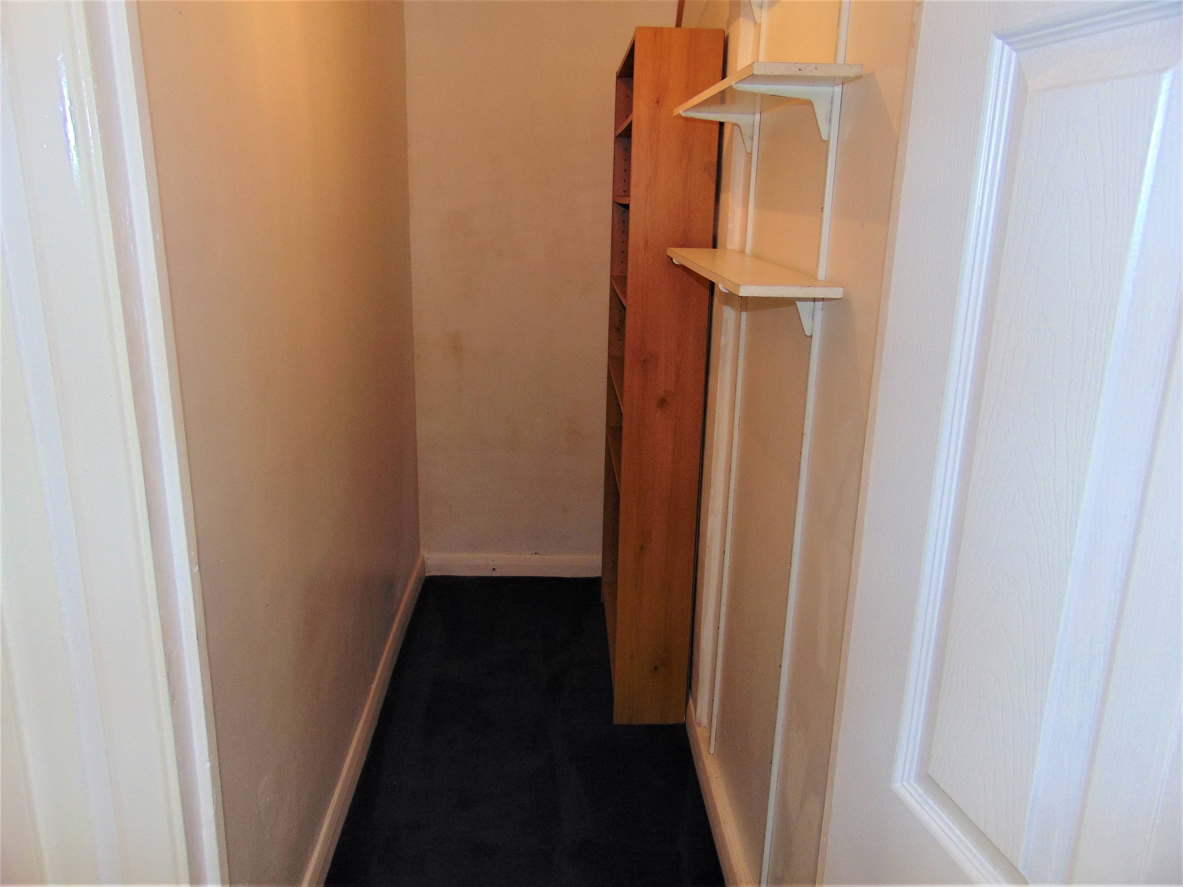 Walk-in Wardrobe