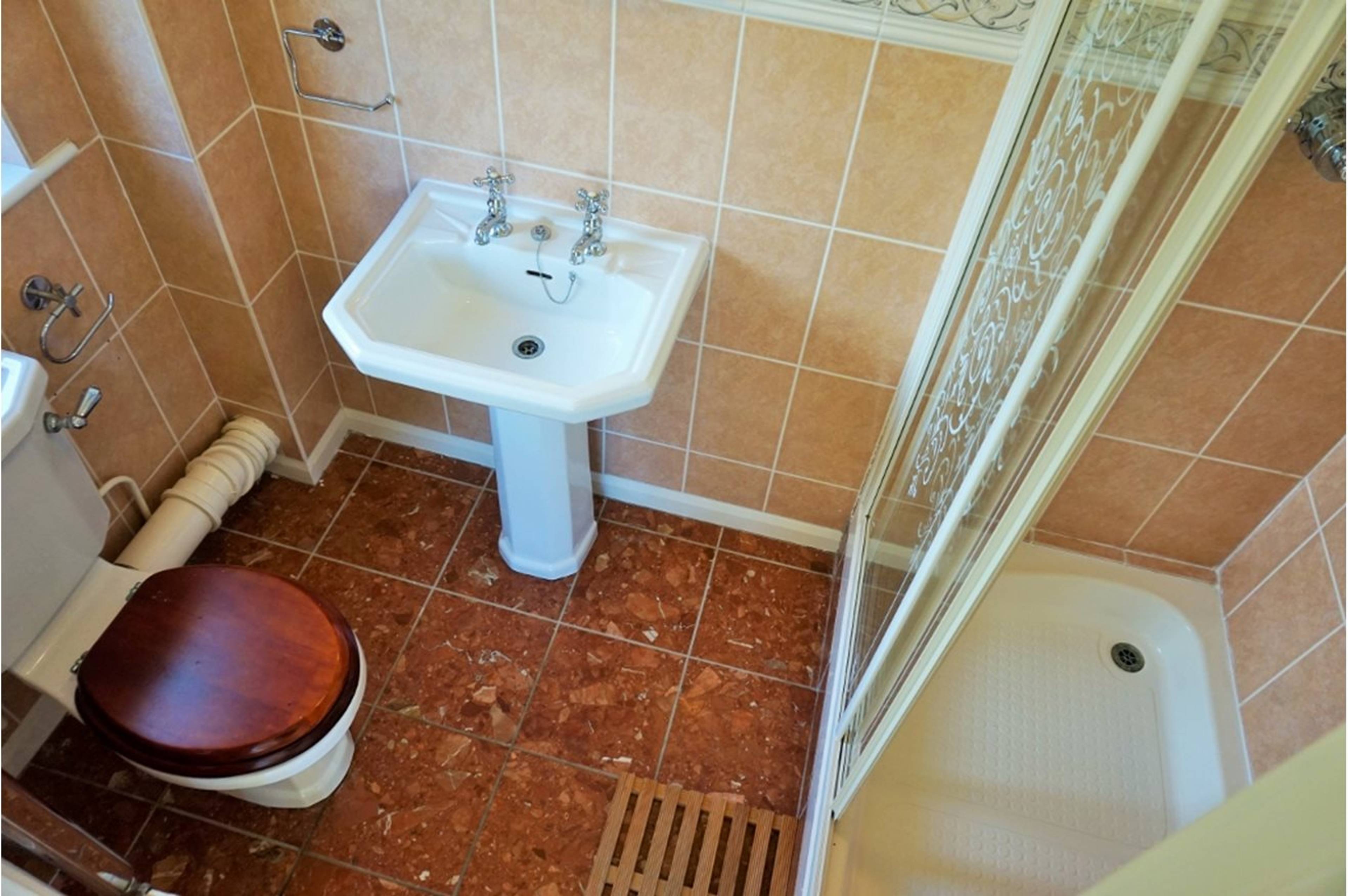 En-suite Two