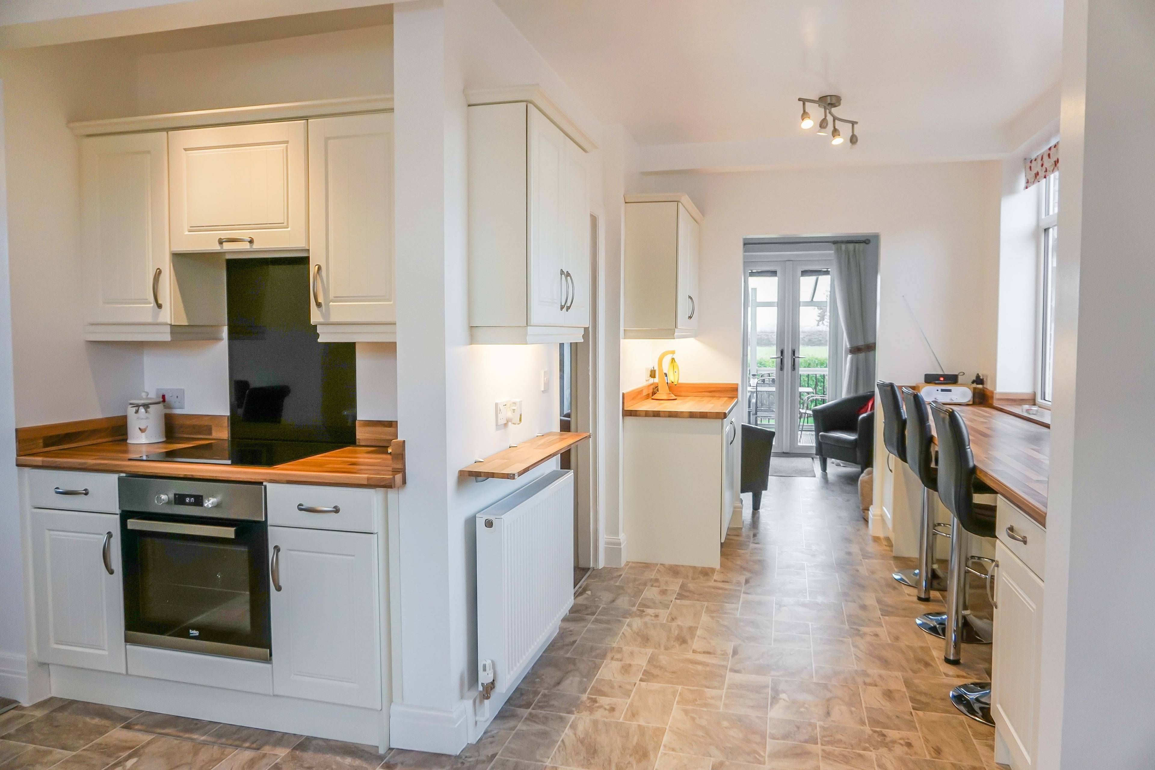 Kitchen/Breakfast