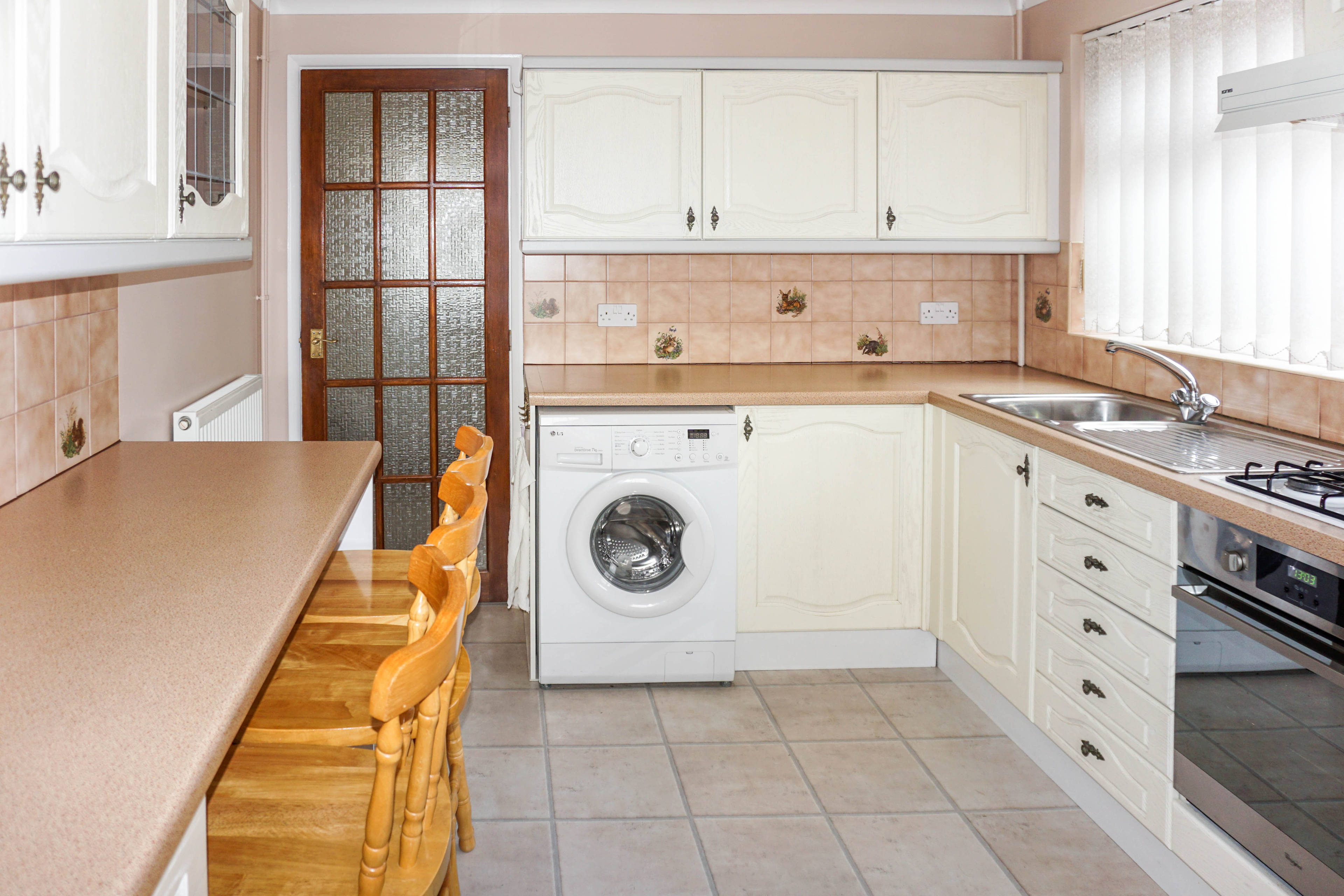Kitchen/Breakfast