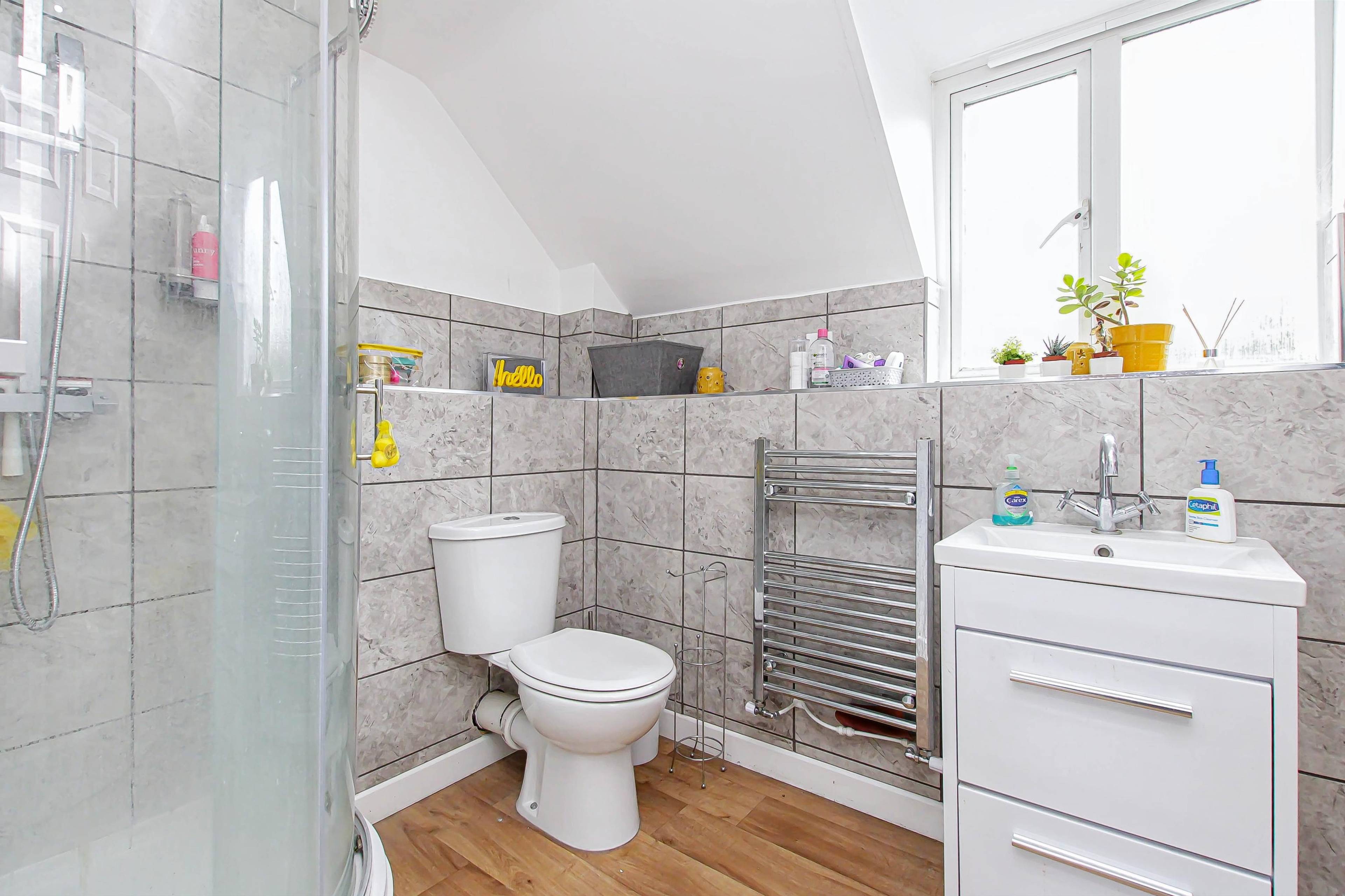 En-suite Two