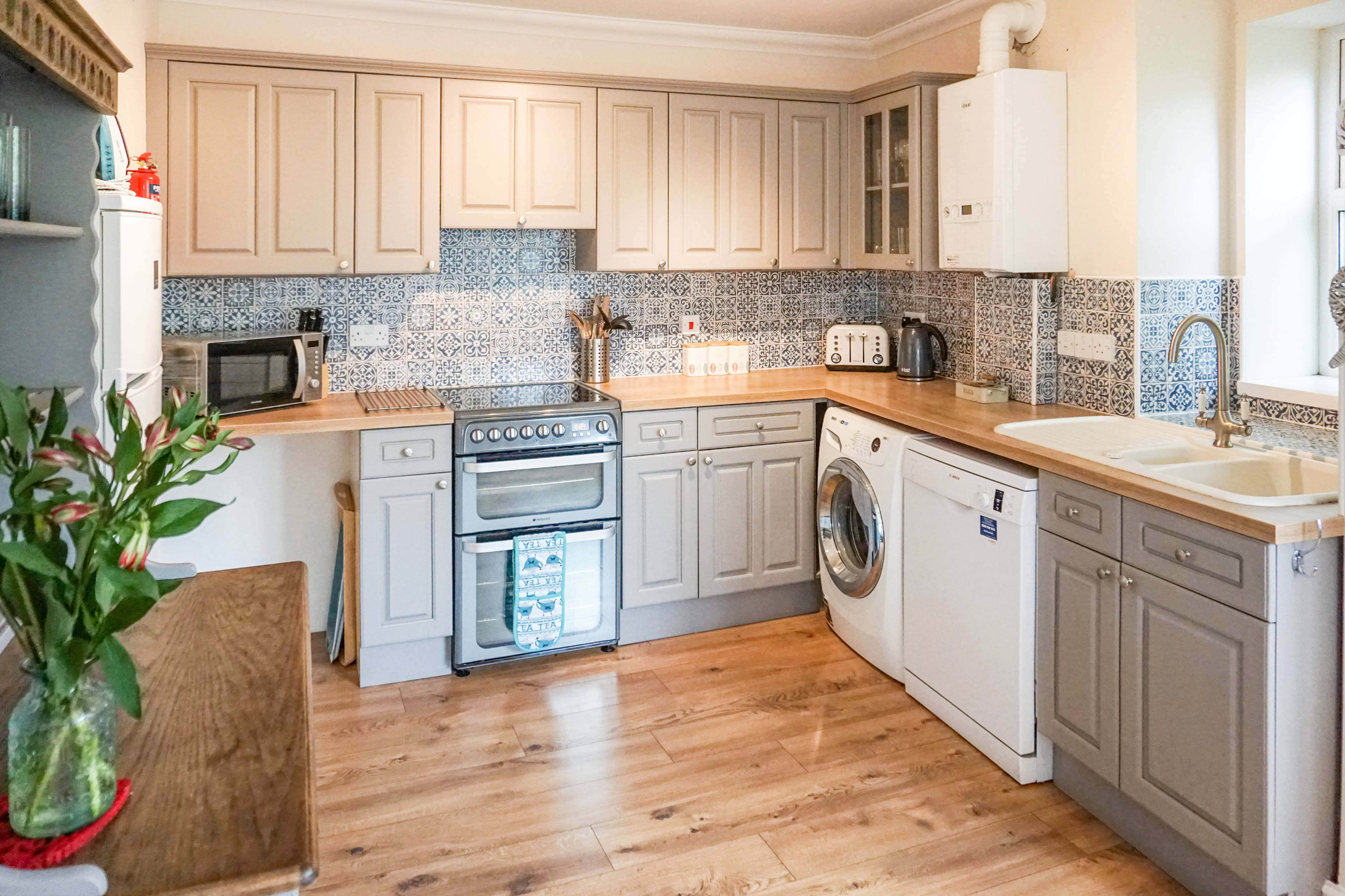 Kitchen/Breakfast