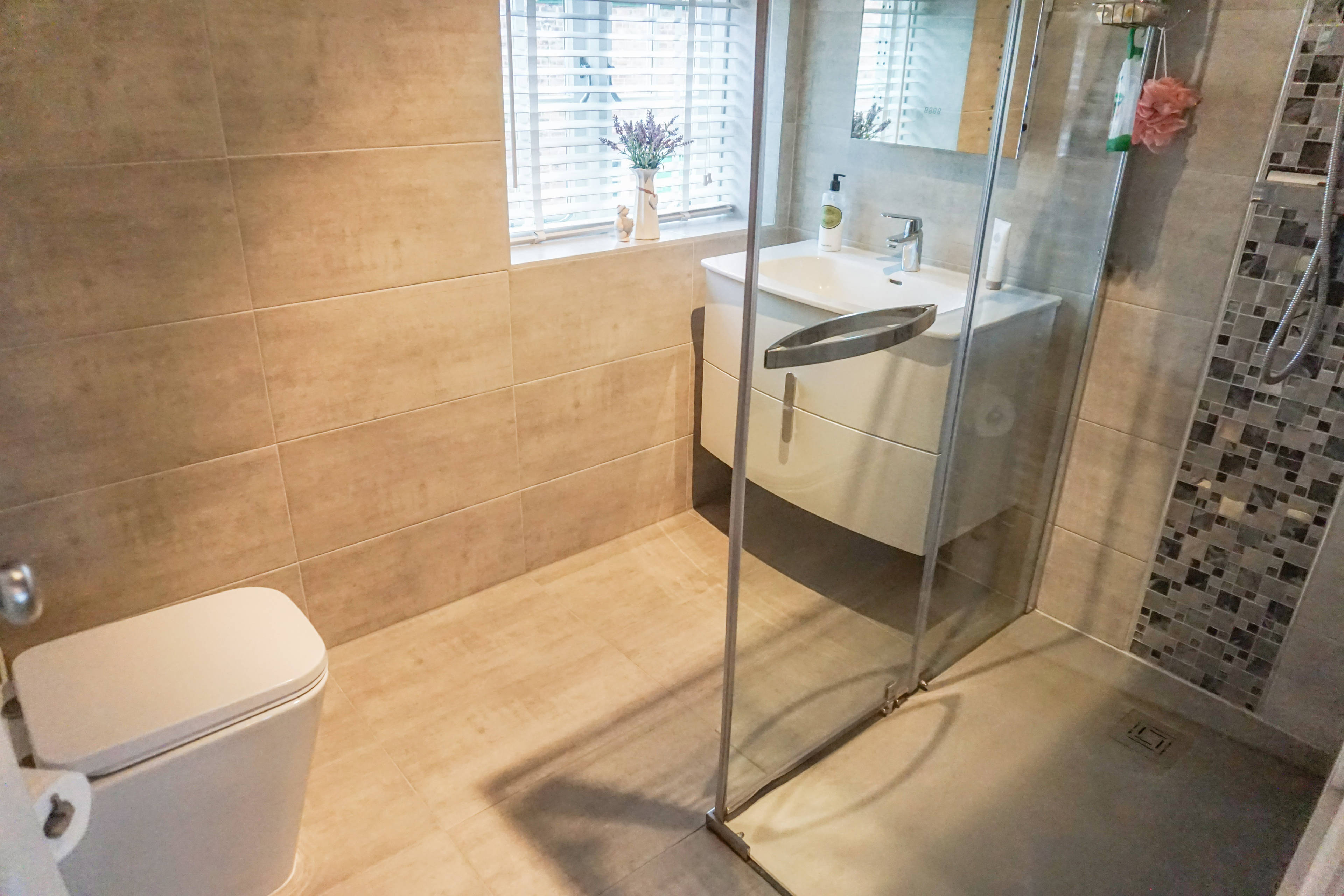 En-suite One