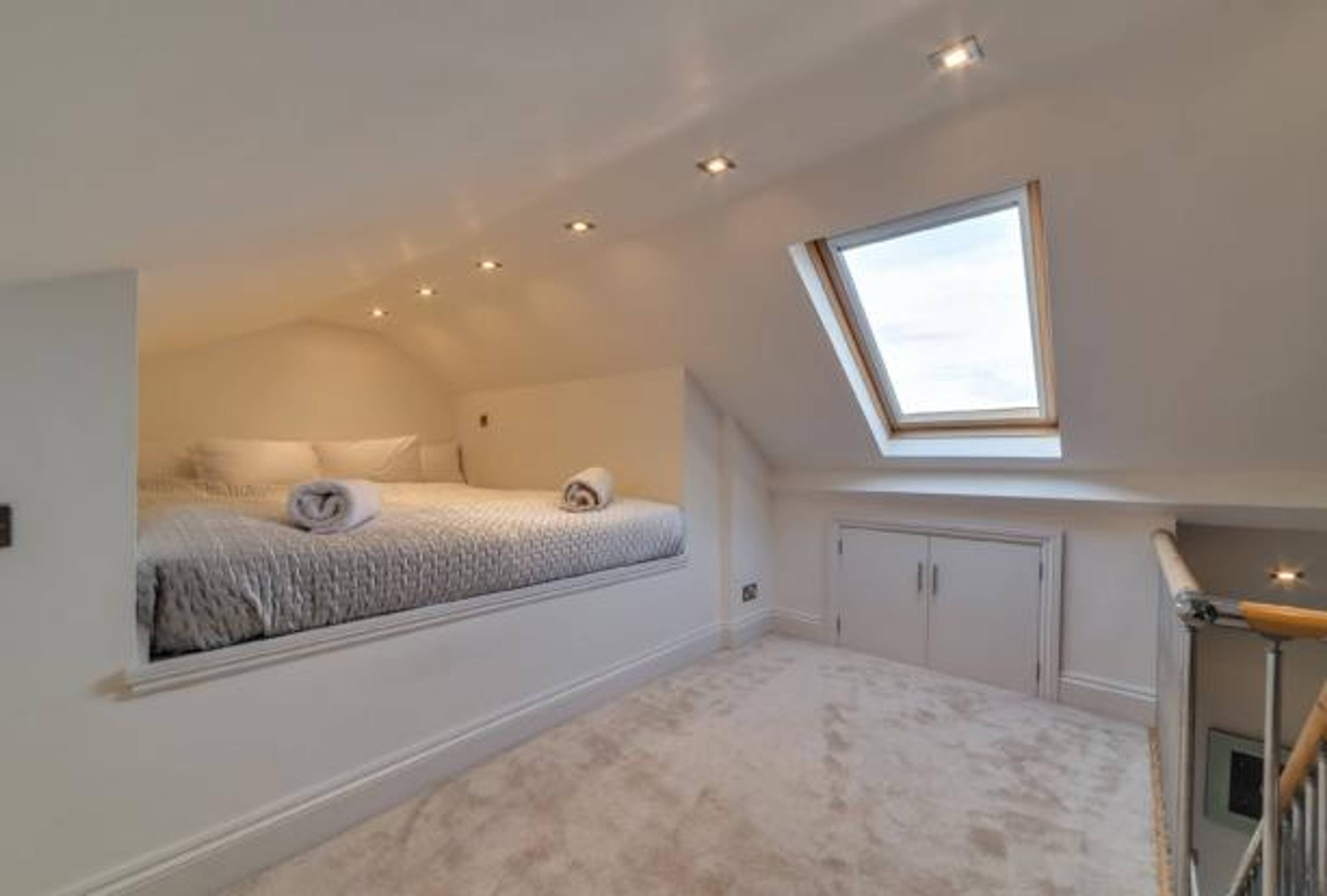 Bedroom Seven