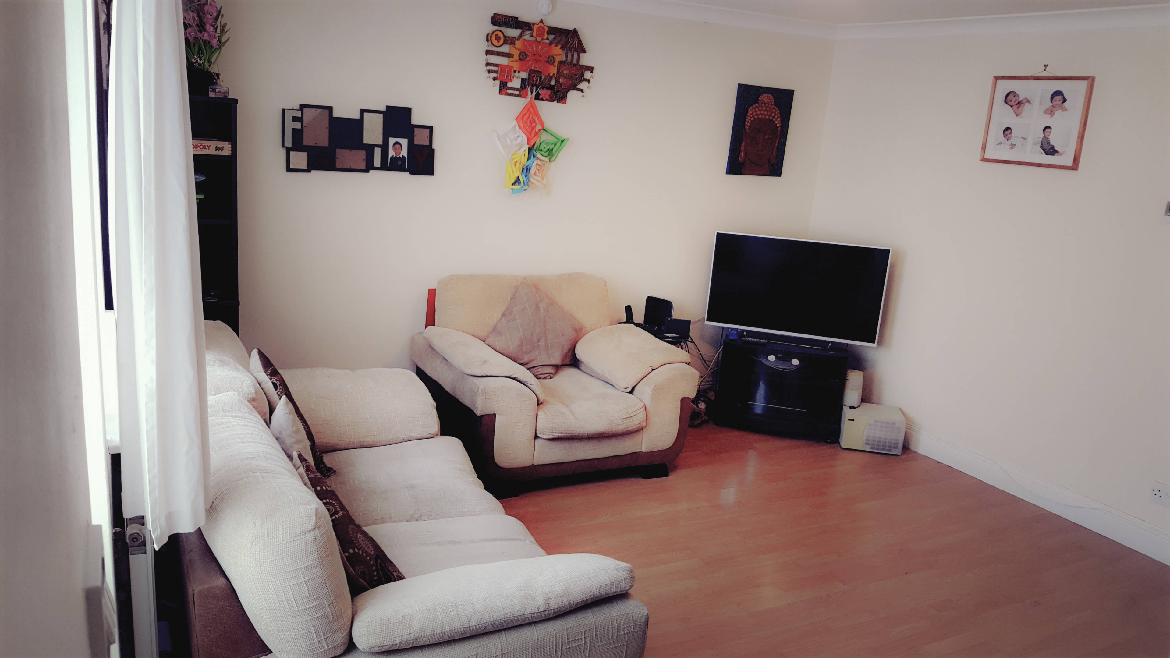 Lounge/Dining Room