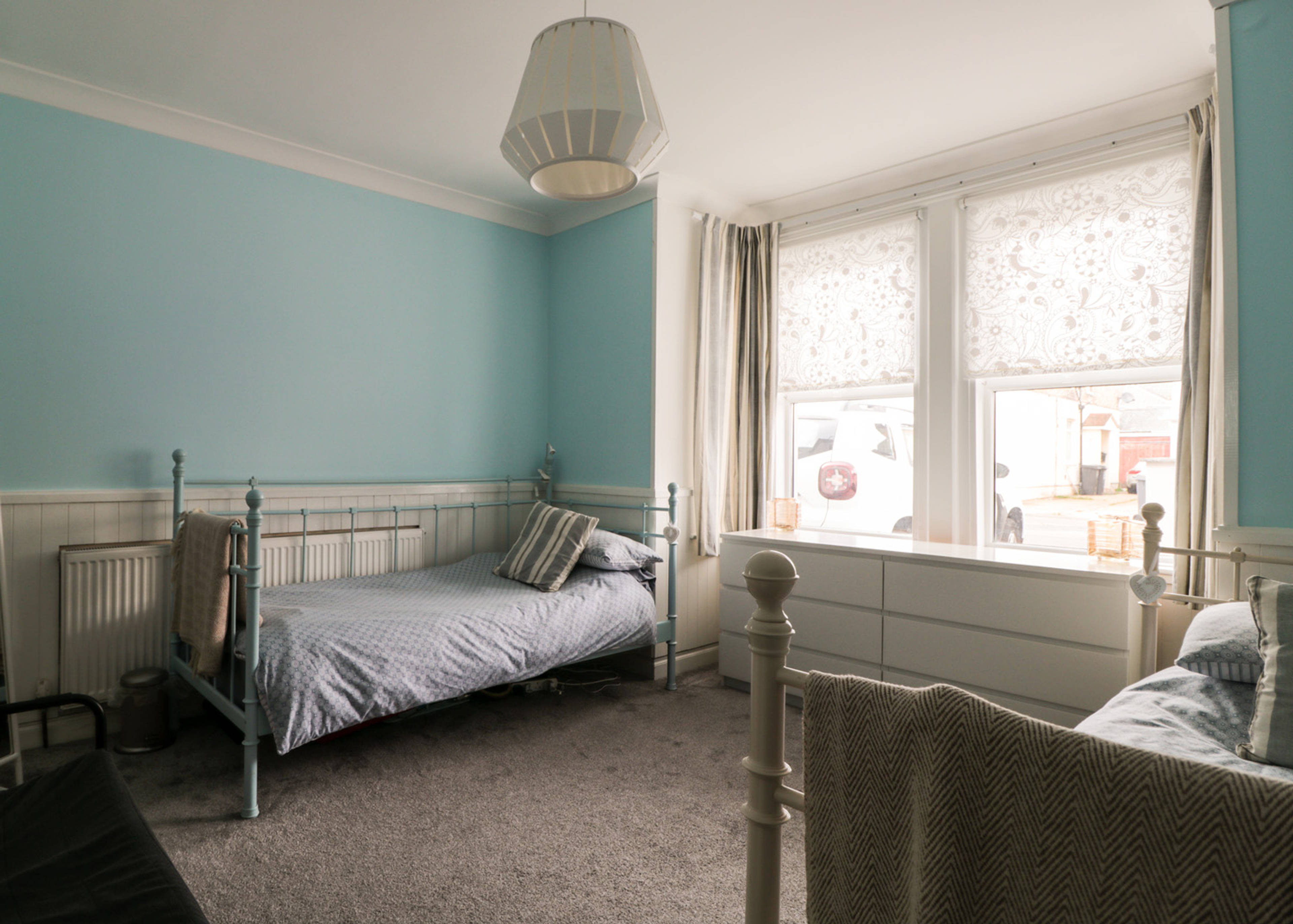 Reception/Bedroom
