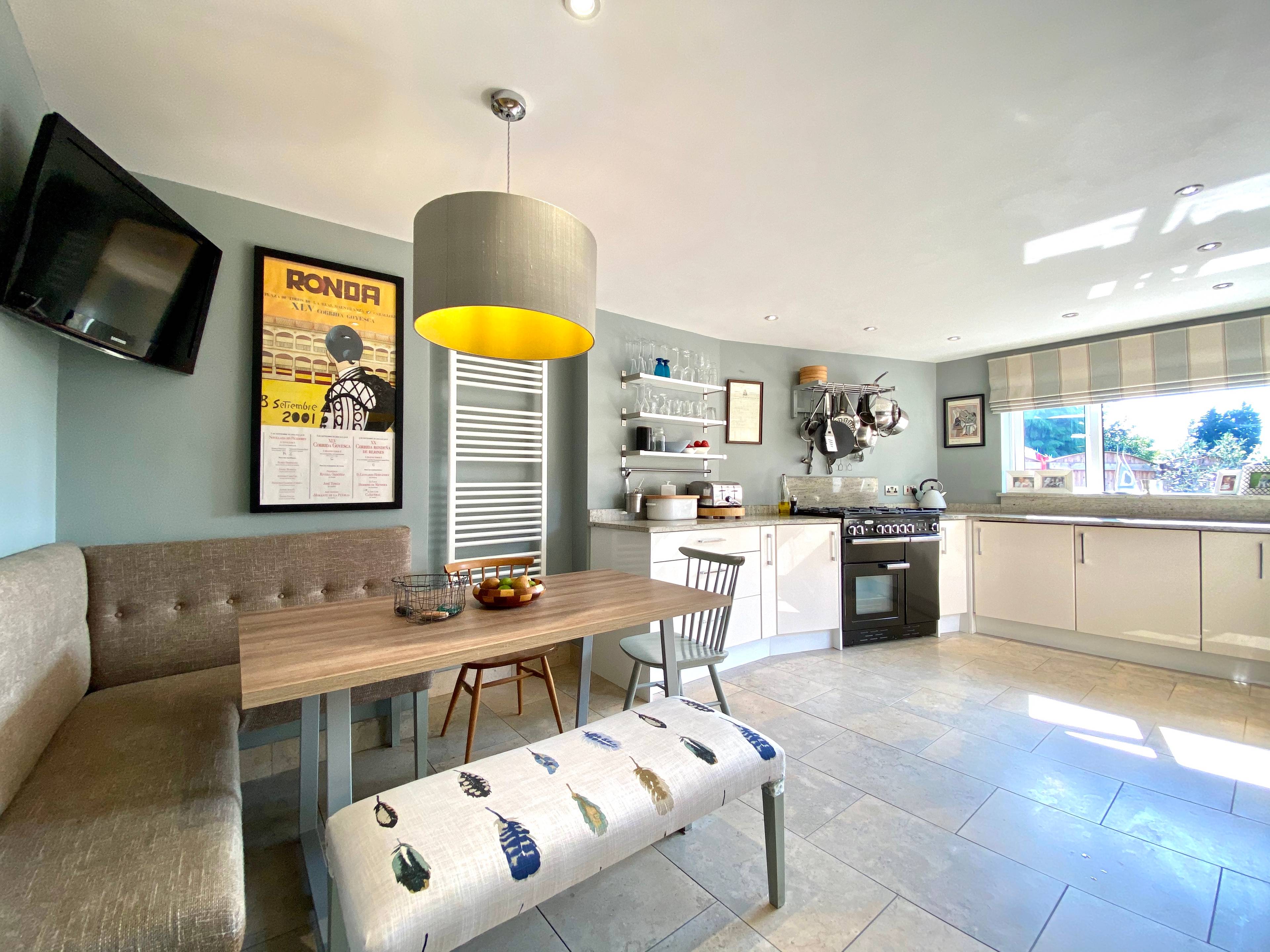 Kitchen/Breakfast