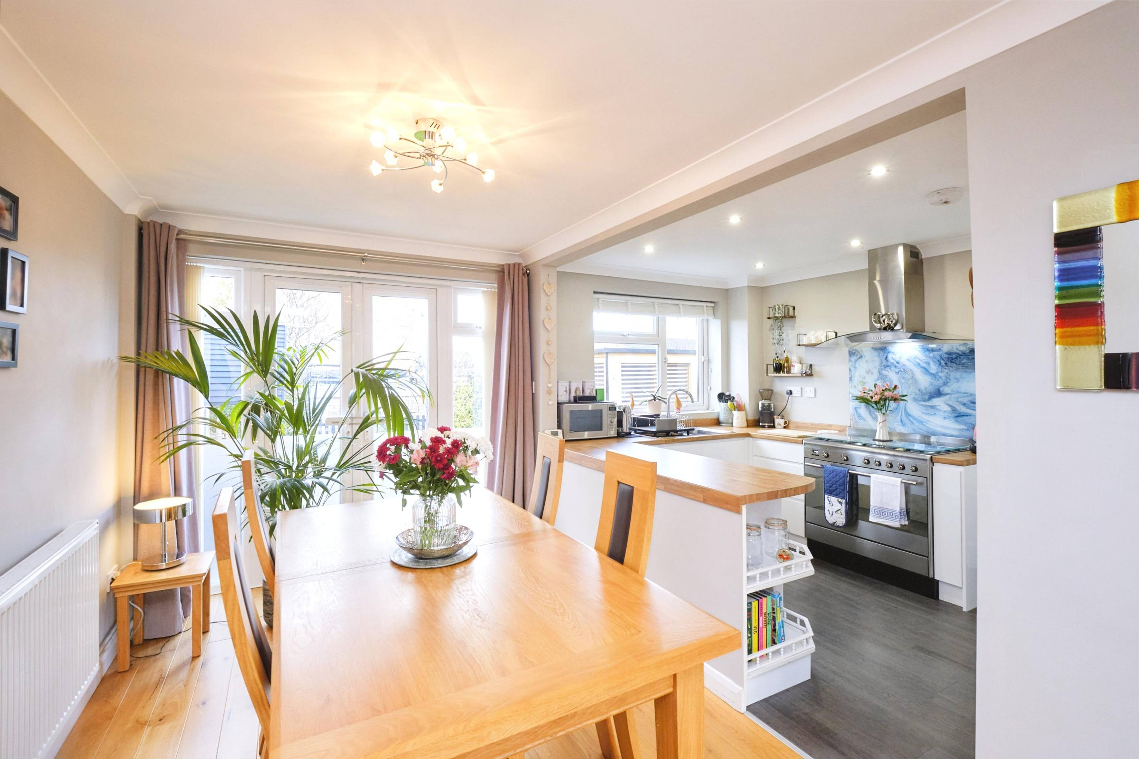 Kitchen/Dining Room