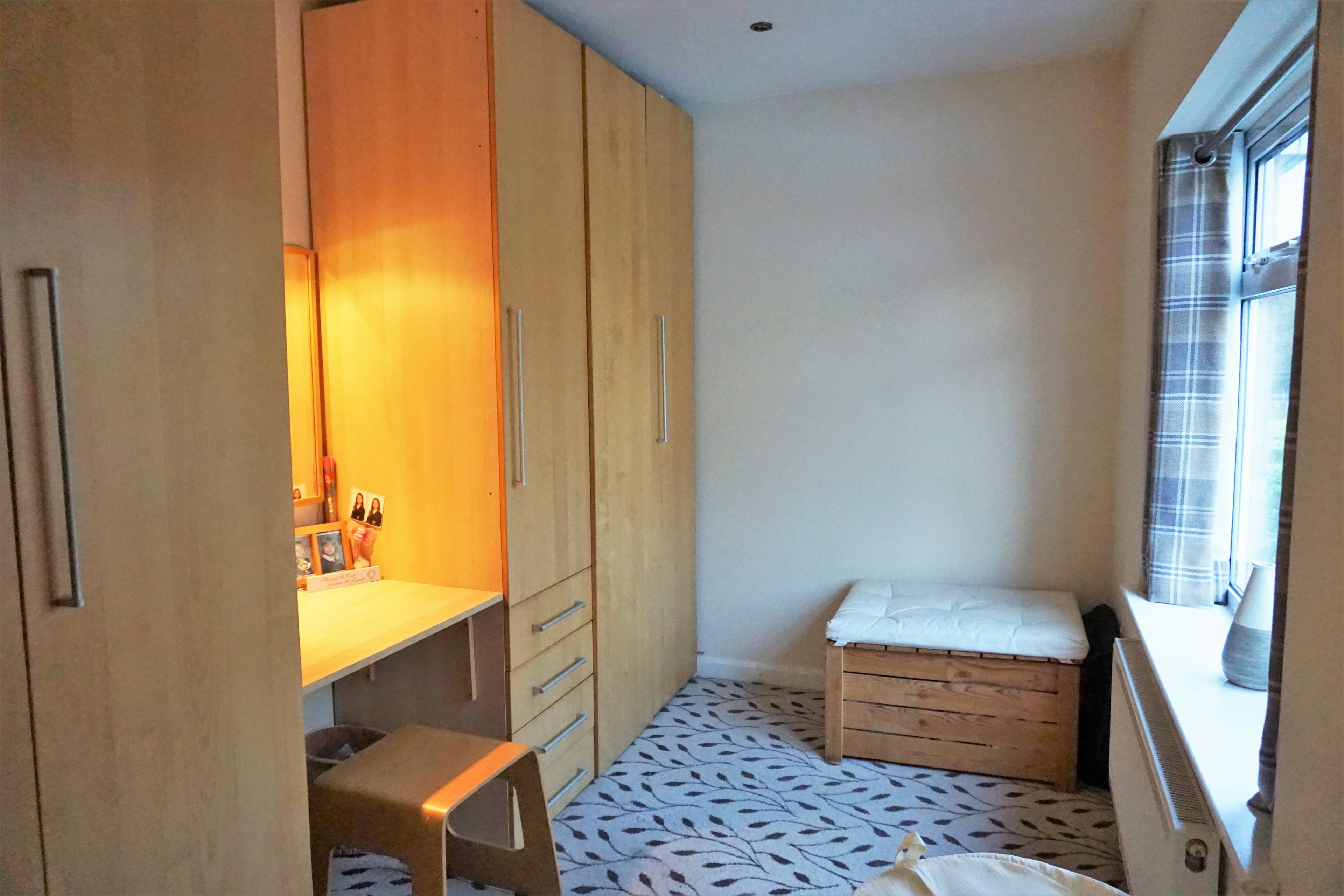 Dressing Room/Bed 4