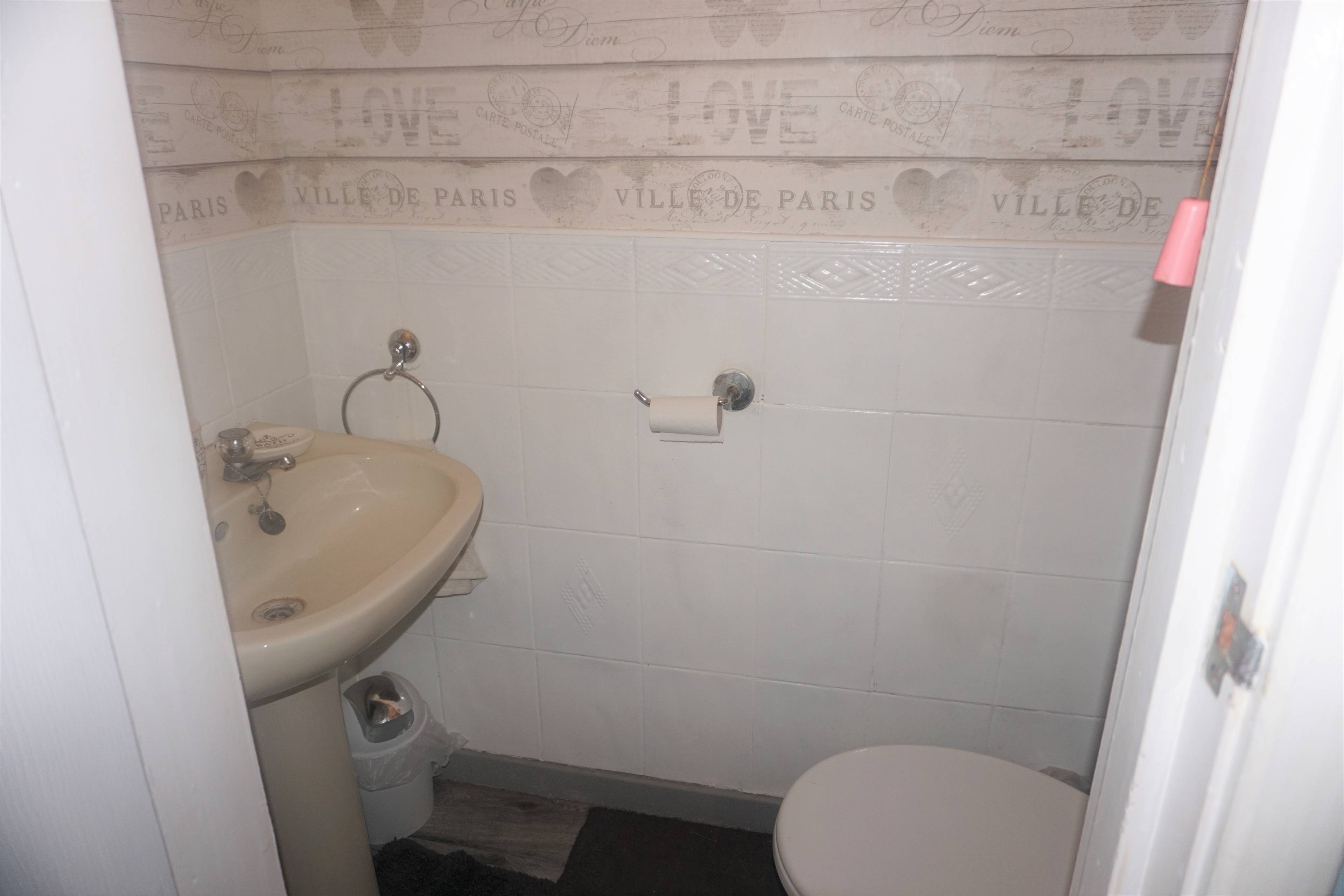 En-suite W.C.