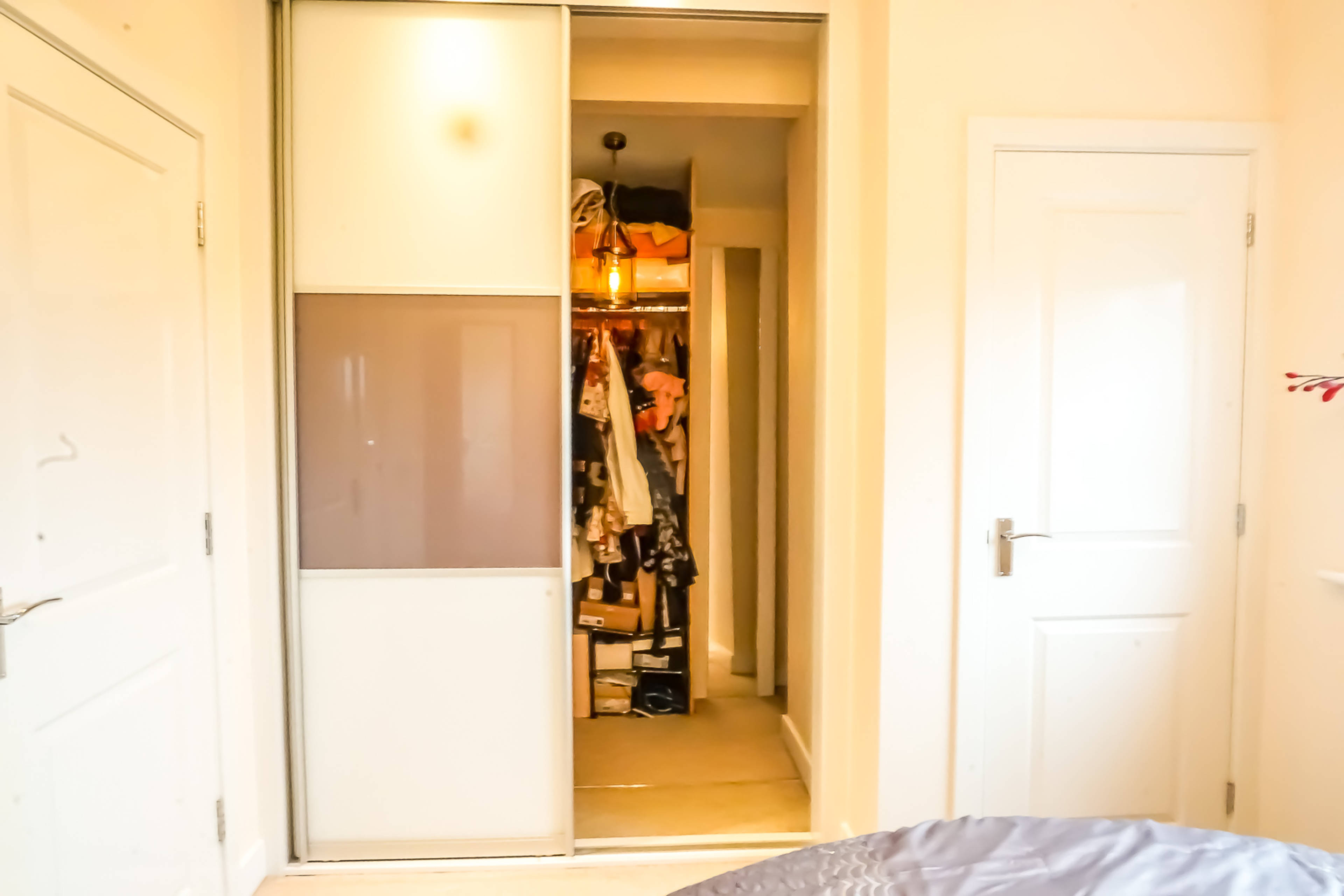 Walk-in Wardrobe
