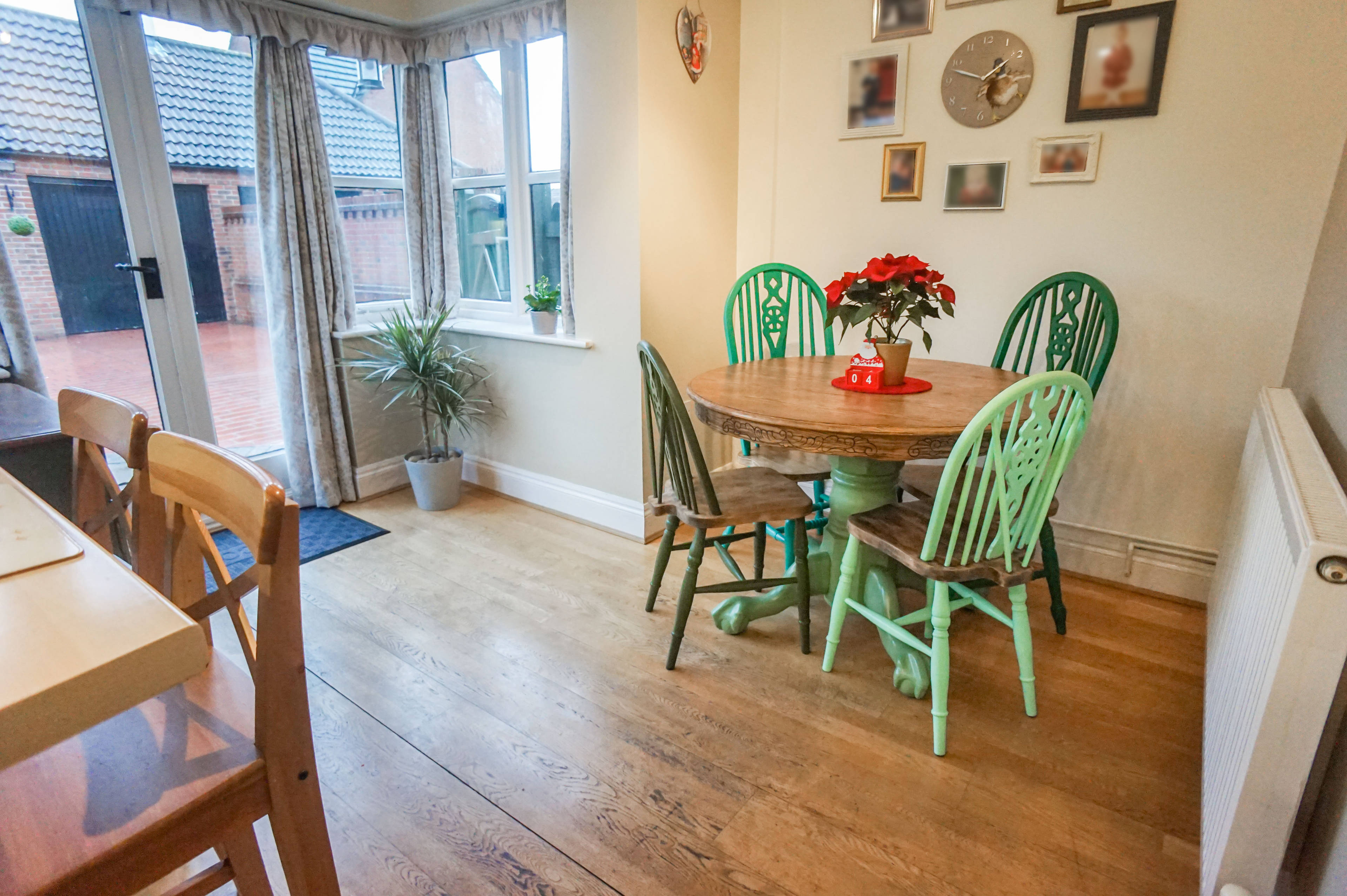 Kitchen/Breakfast