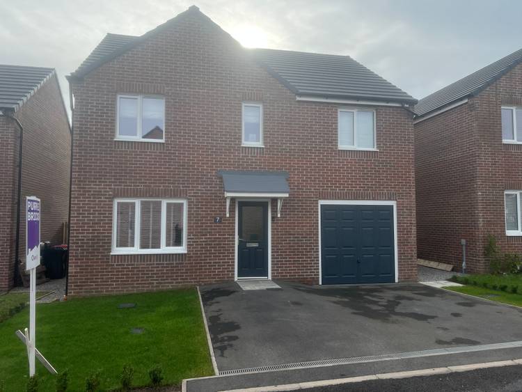 4 bedroom detached house