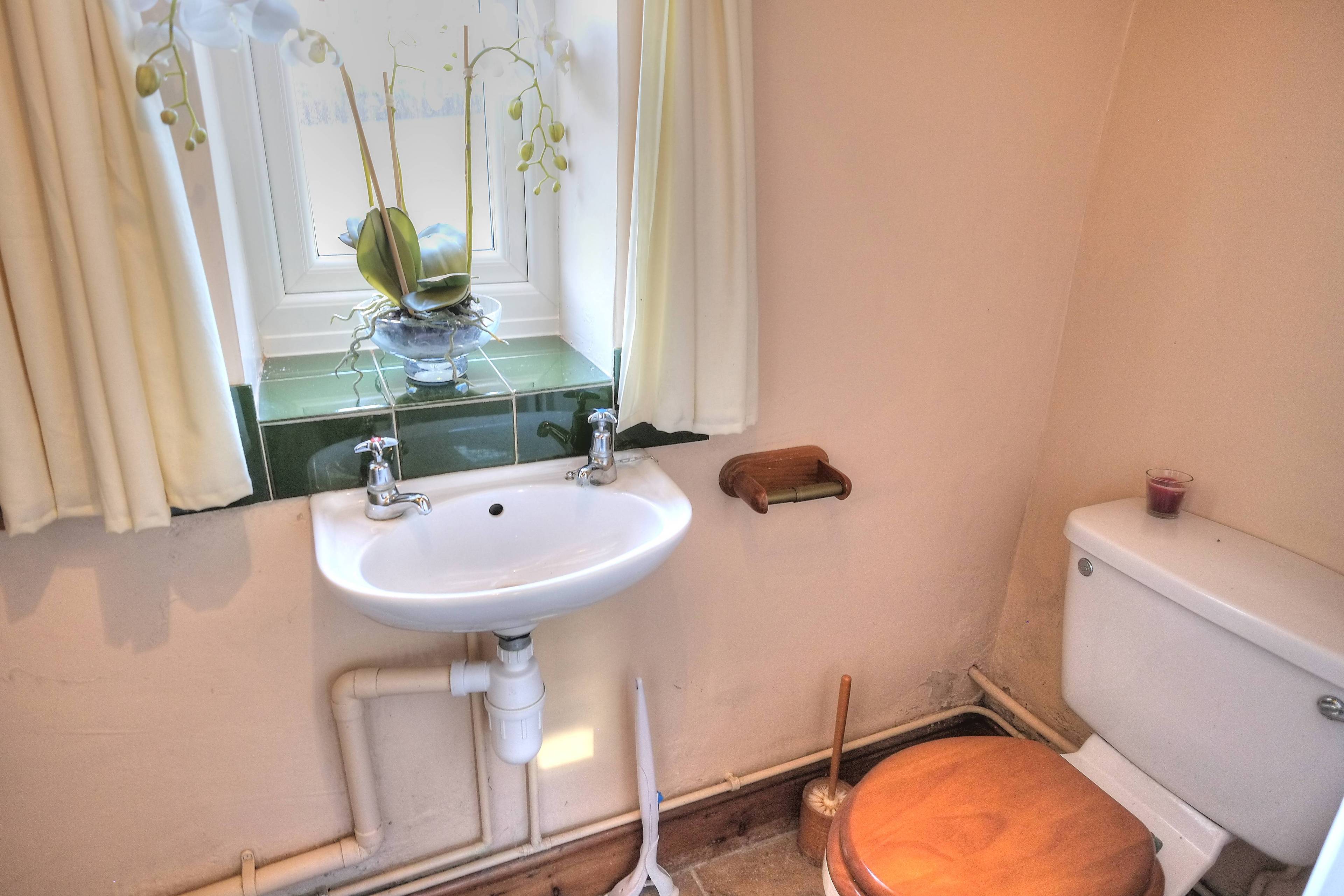 Downstairs Cloakroom