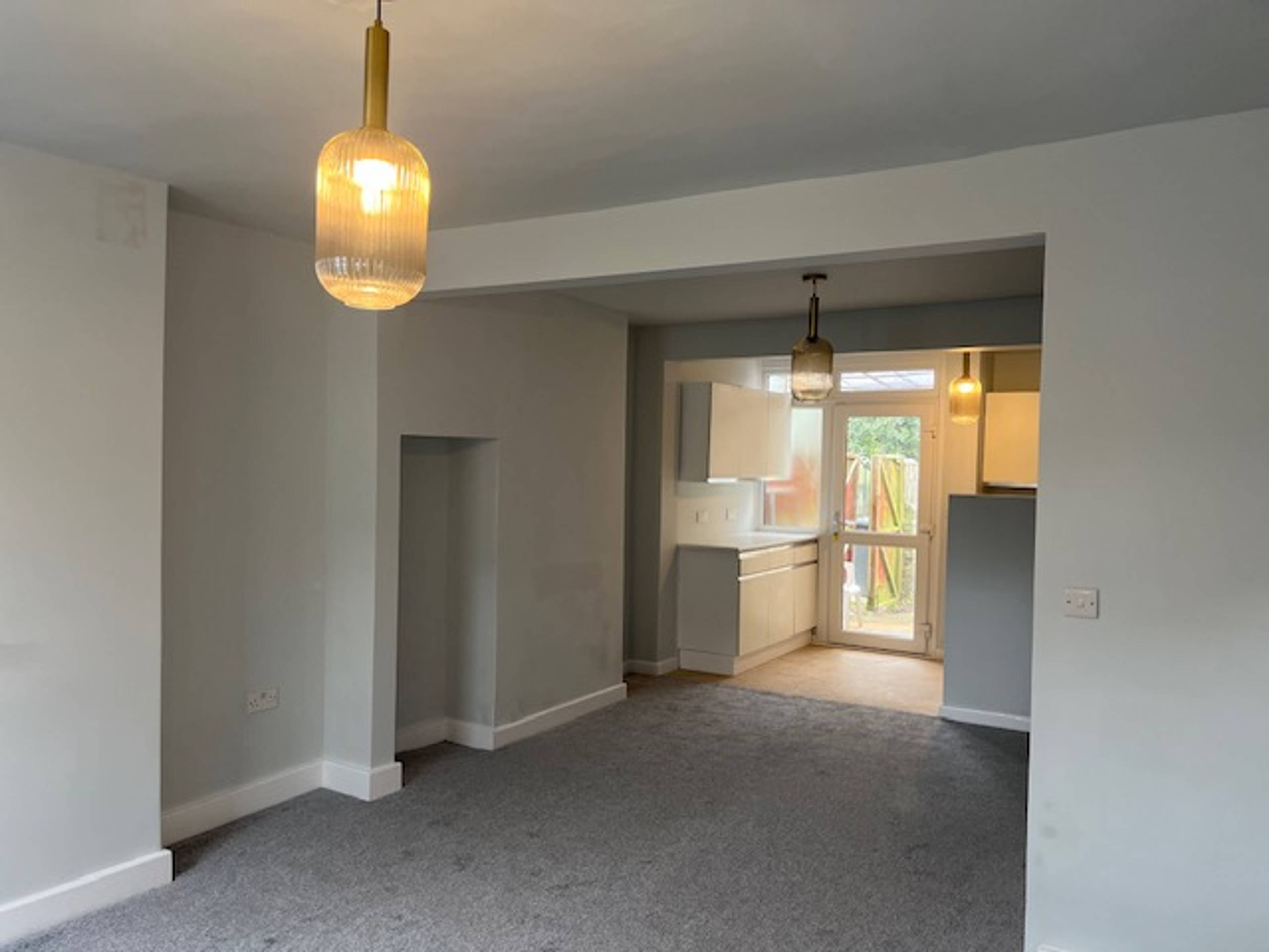 Lounge / Kitchen