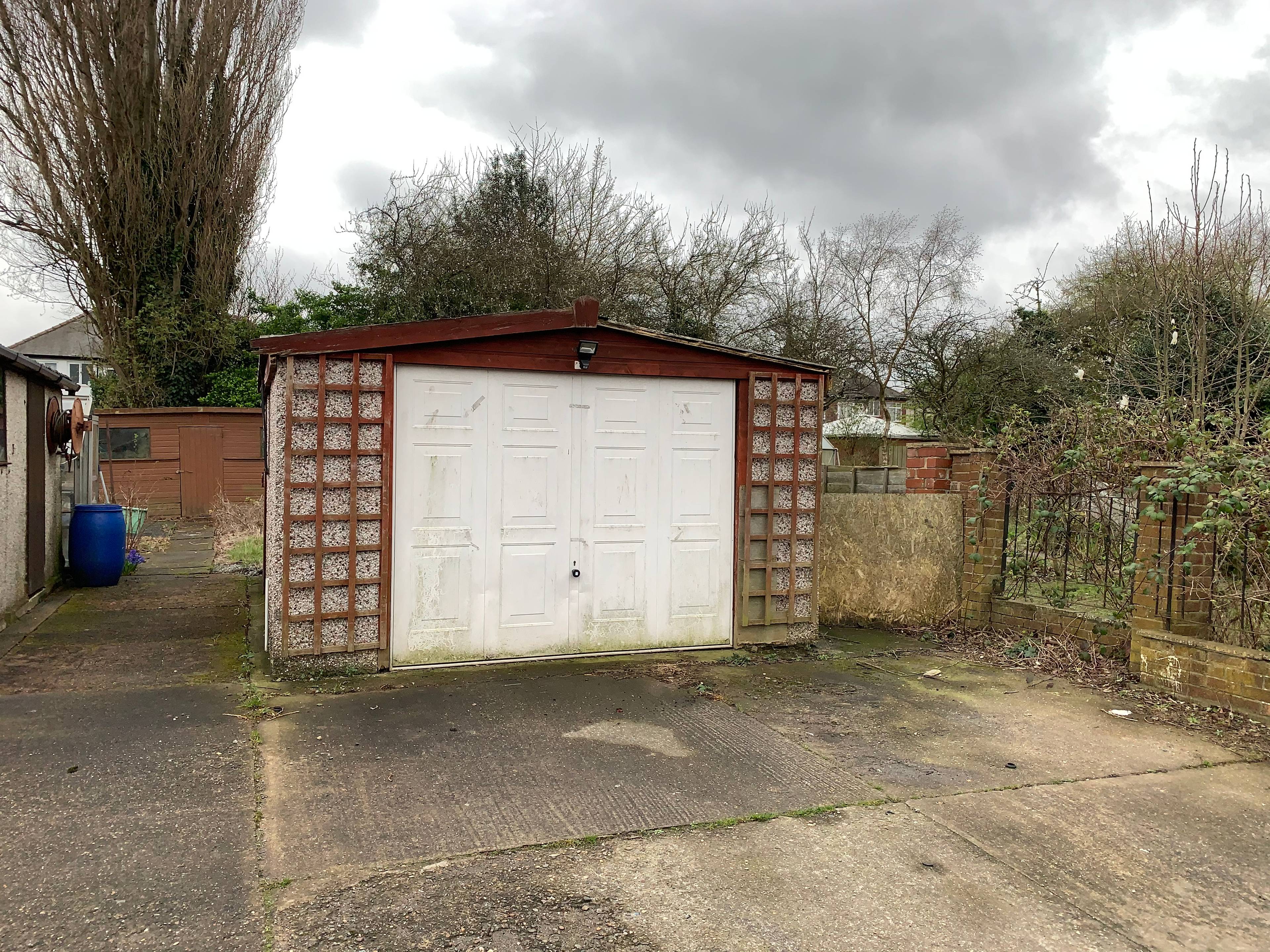 Double Garage