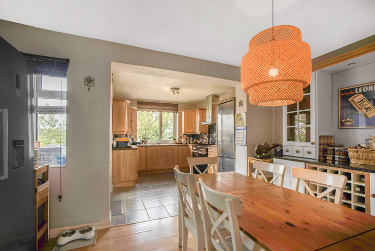 4 bedroom semi-detached house