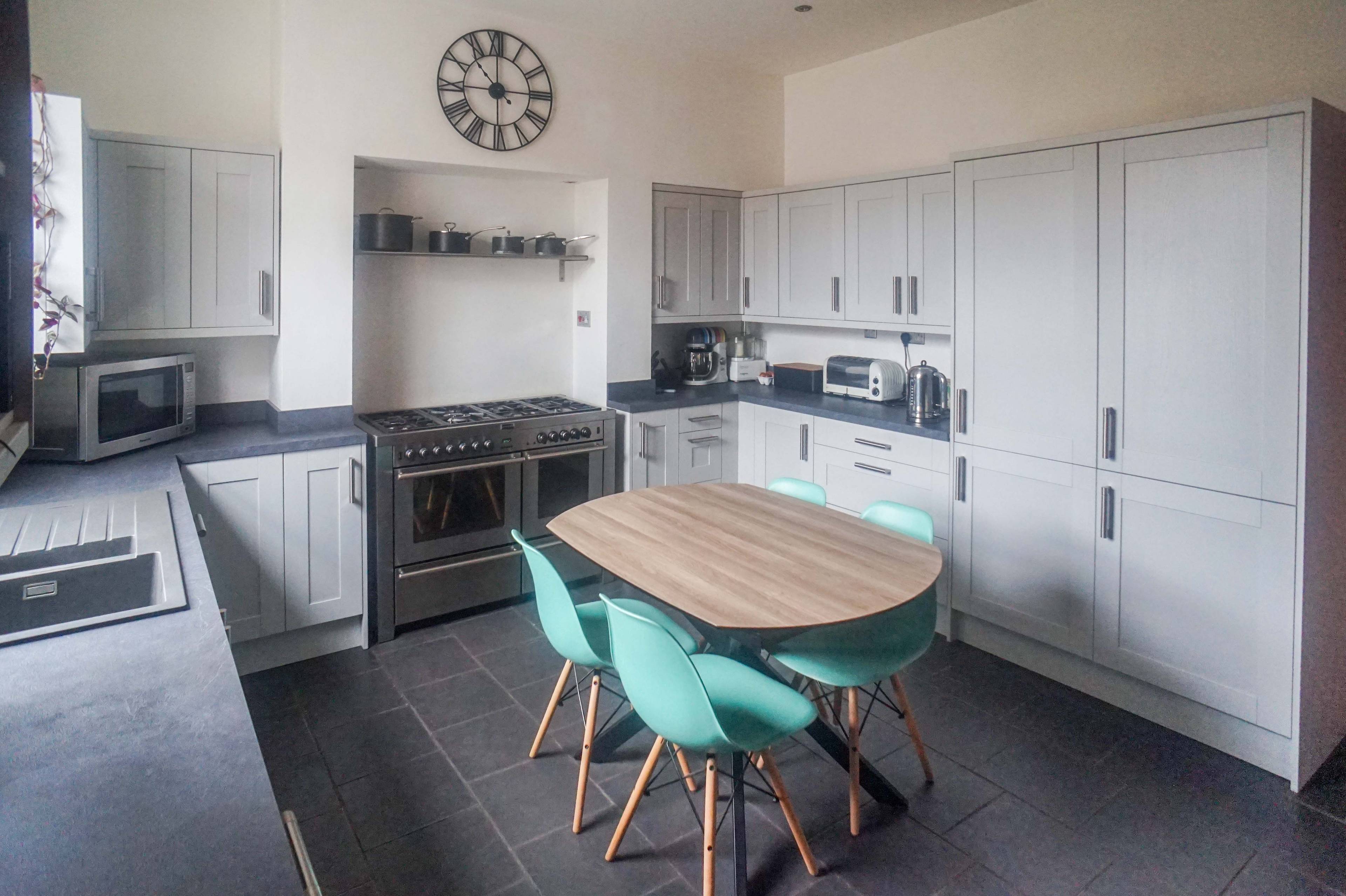 Kitchen/Breakfast