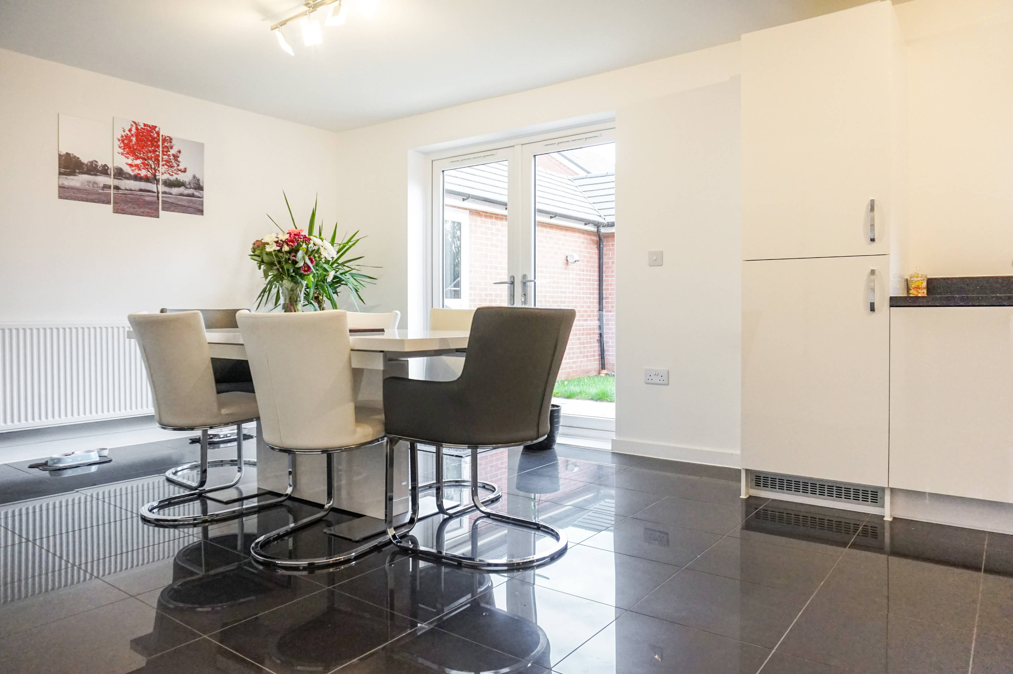 Kitchen/dining Room