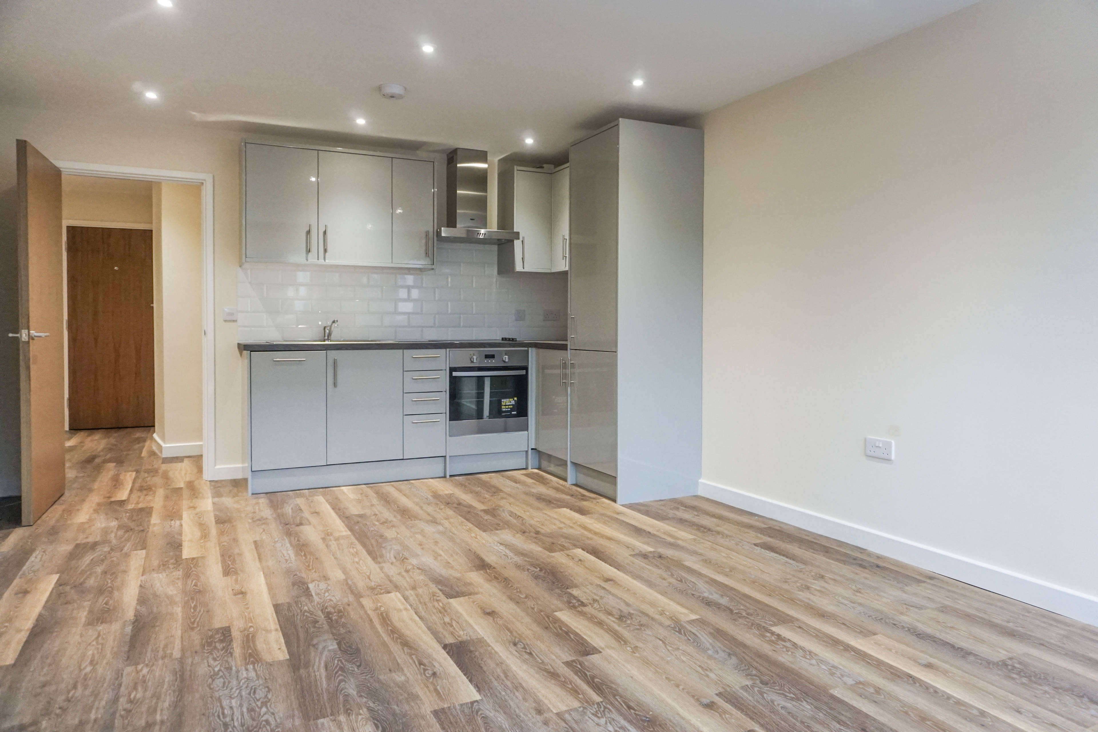 Lounge / Kitchen