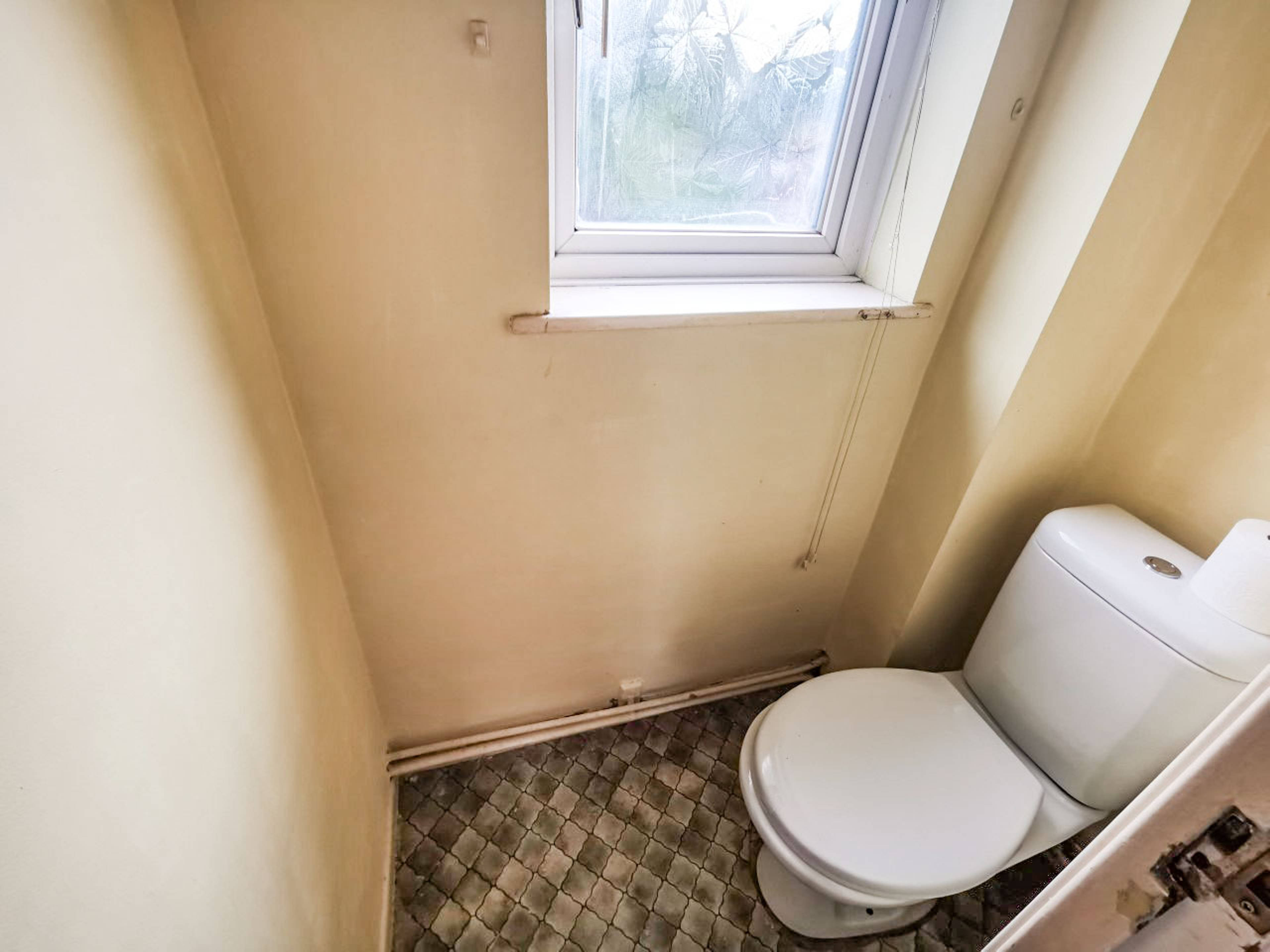 Cloak Room