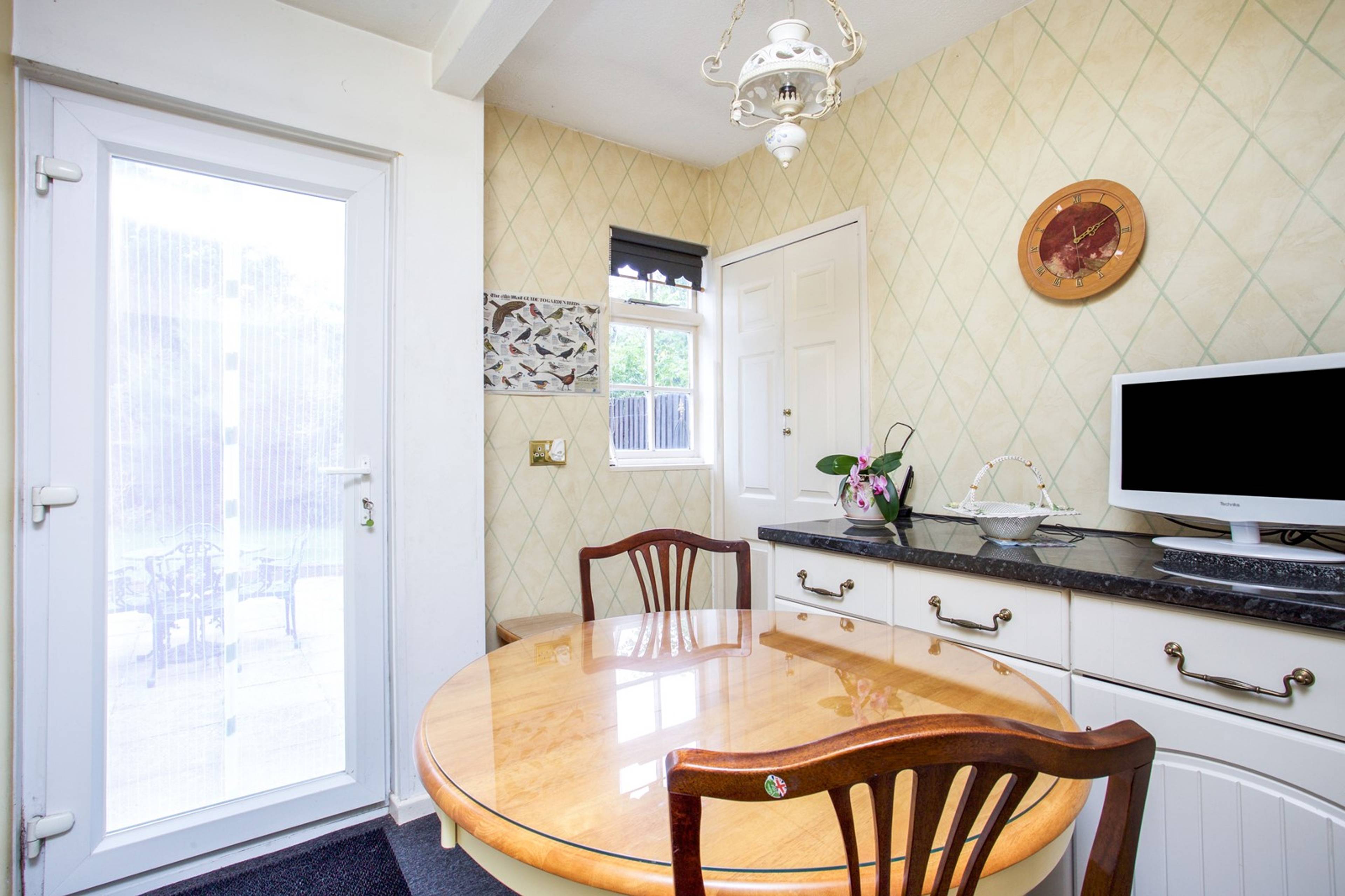 Breakfast Room