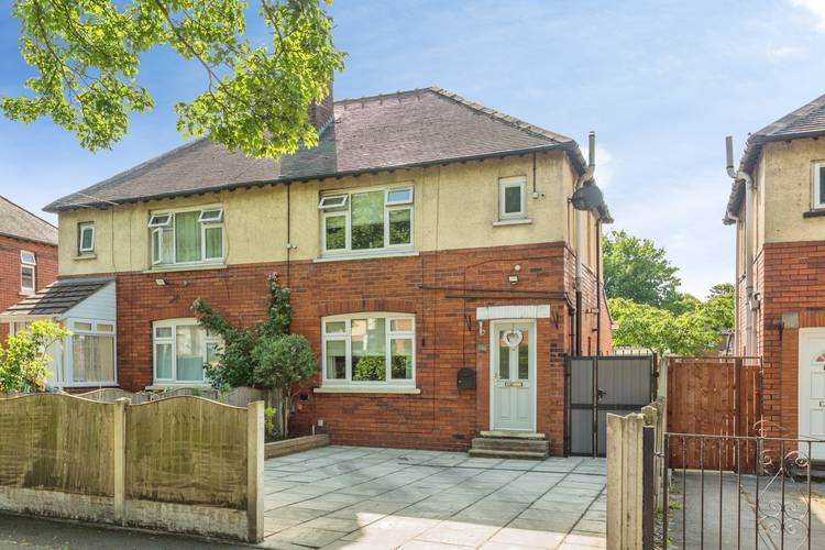 3 bedroom semi-detached house