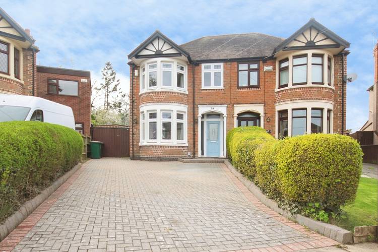 3 bedroom semi-detached house