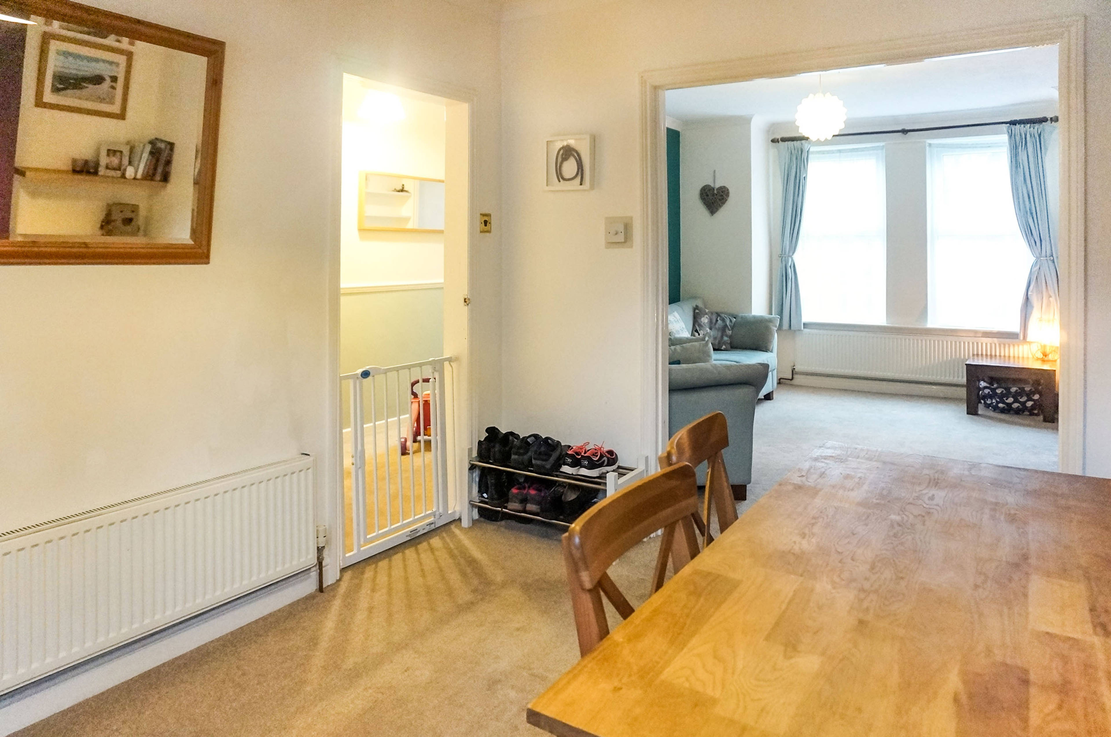 Lounge/Dining Room